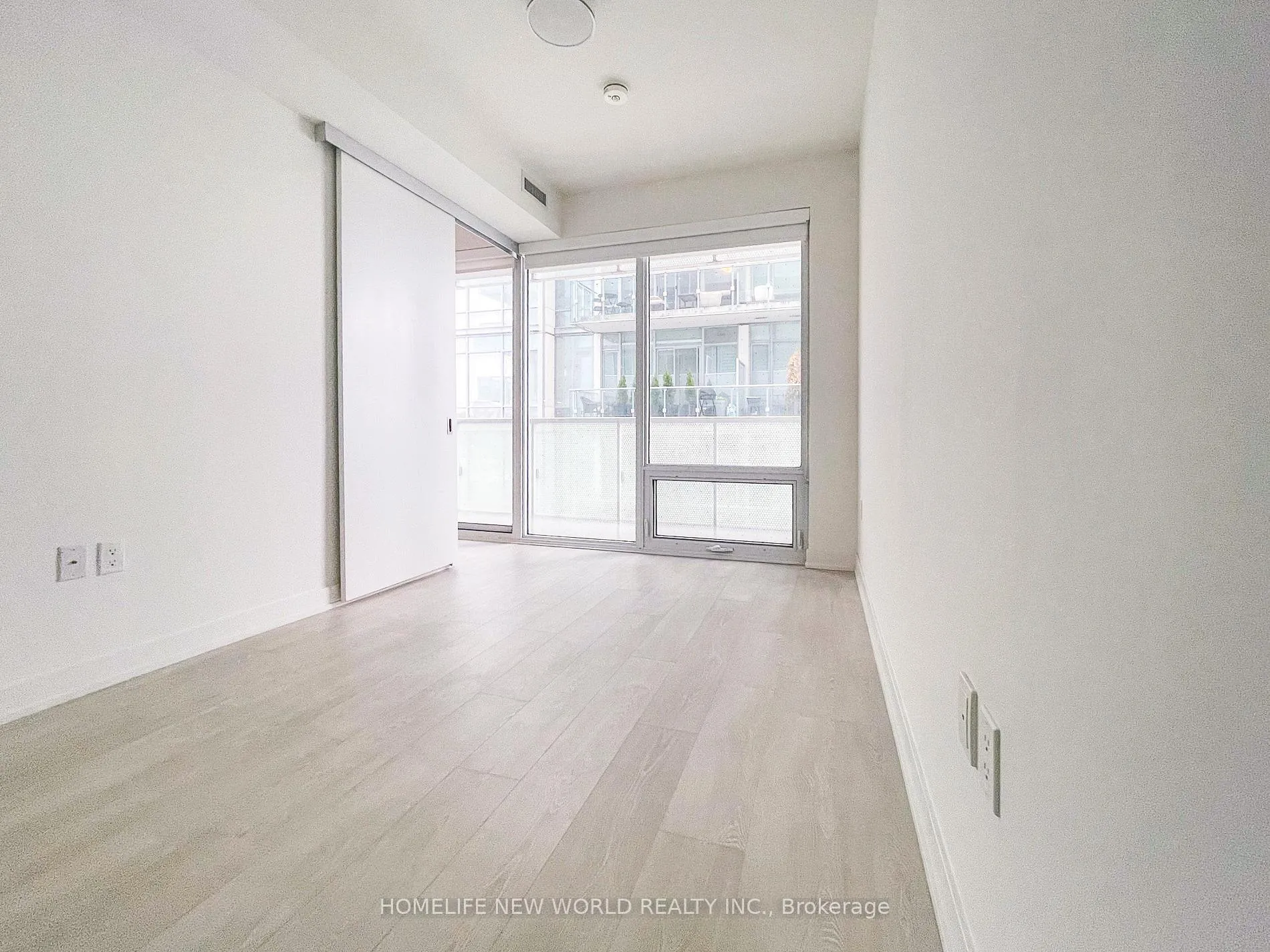 Photo 14 of Unit 309, 15 Queens Quay E, Toronto, Waterfront Communities — HOMEH