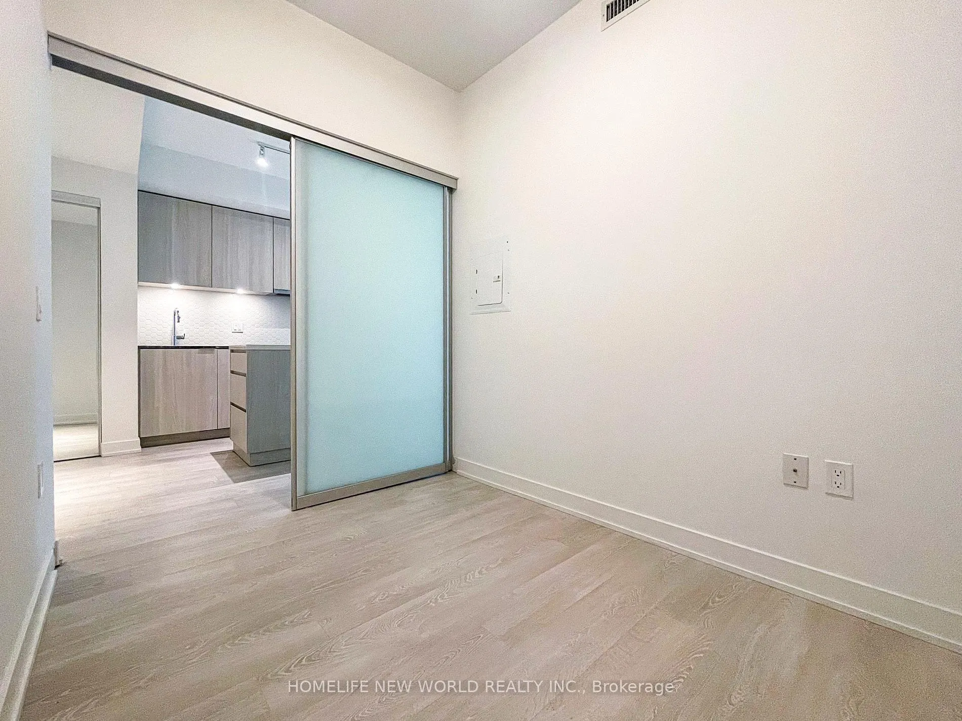 Photo 17 of Unit 309, 15 Queens Quay E, Toronto, Waterfront Communities — HOMEH