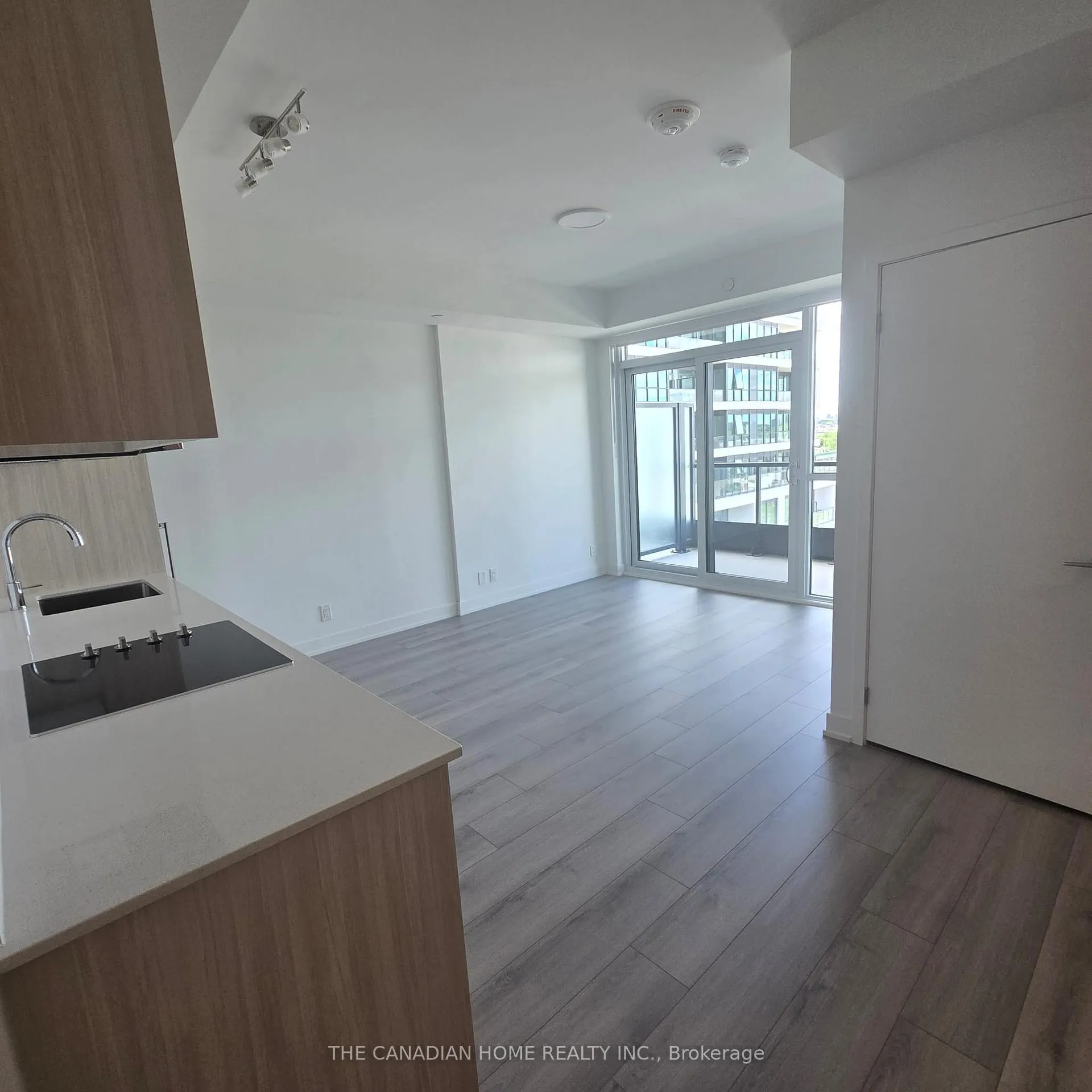 Photo 2 of Unit 501, 20 Deans Drive, Scarborough, Clairlea-Birchmount — HOMEH