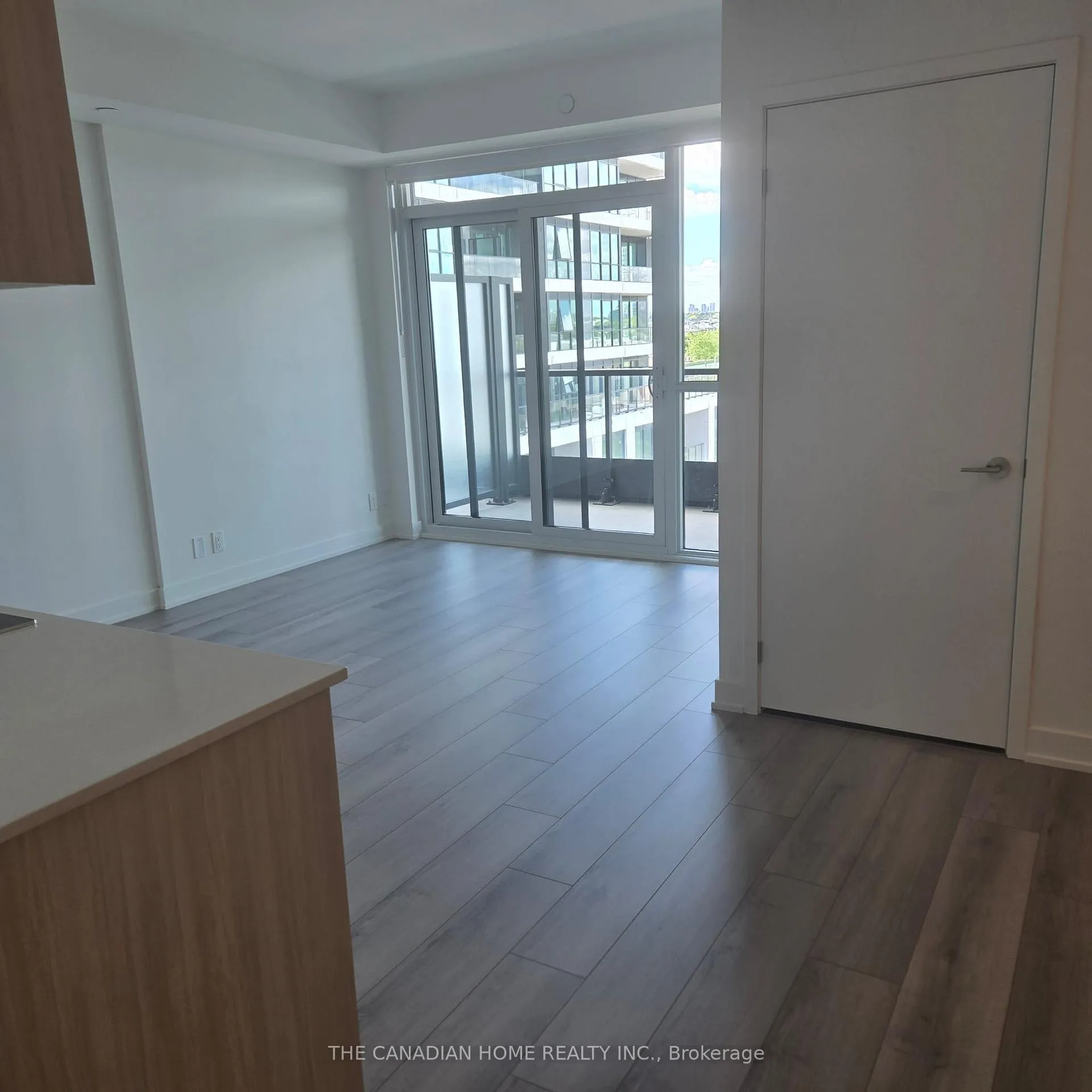 Photo 3 of Unit 501, 20 Deans Drive, Scarborough, Clairlea-Birchmount — HOMEH