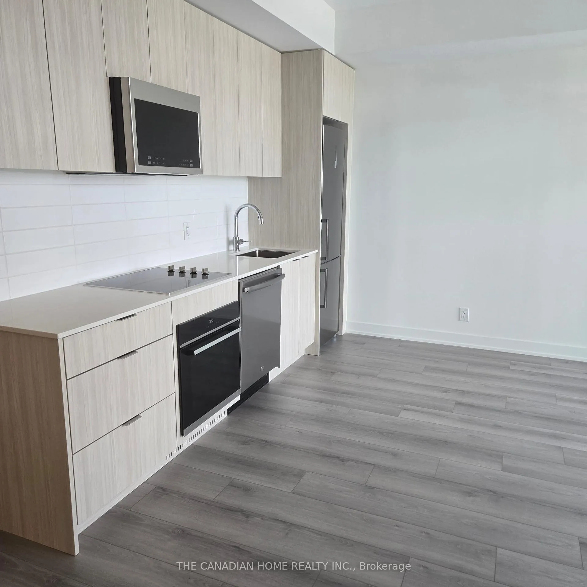 Photo 5 of Unit 501, 20 Deans Drive, Scarborough, Clairlea-Birchmount — HOMEH