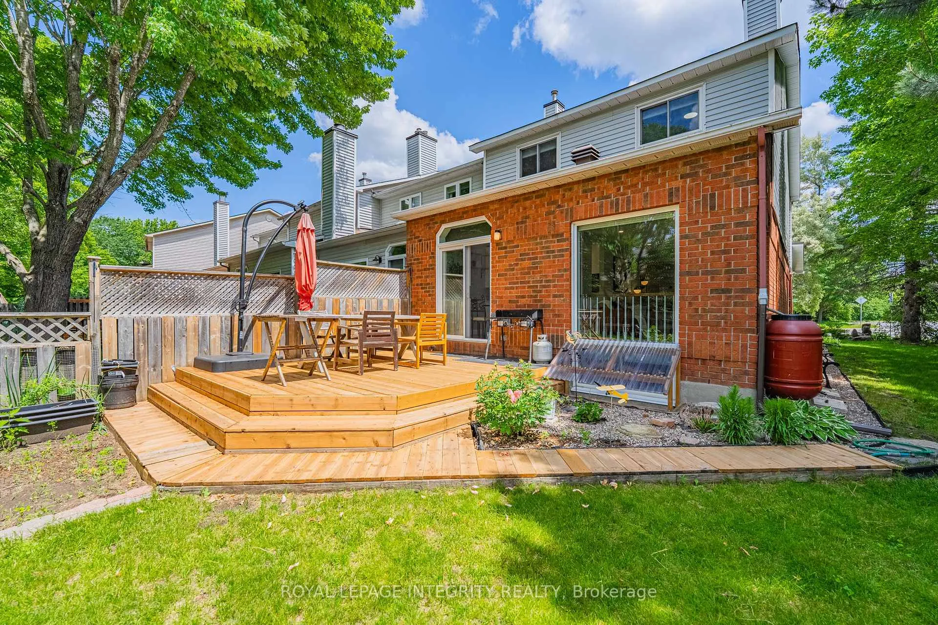 Photo 29 of 208 Blackdome Crescent, Ottawa, Kanata - Kanata Lakes/Heritage Hills — HOMEH