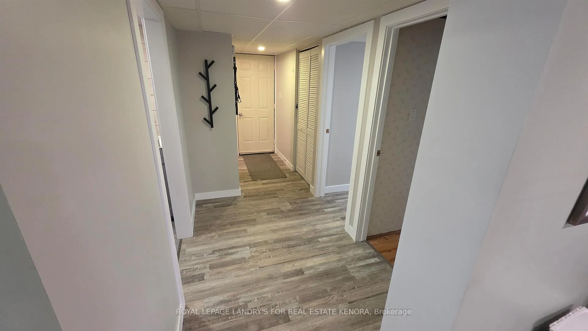 Photo 12 of 912 Ninth Street, Kenora, Evergreen — HOMEH