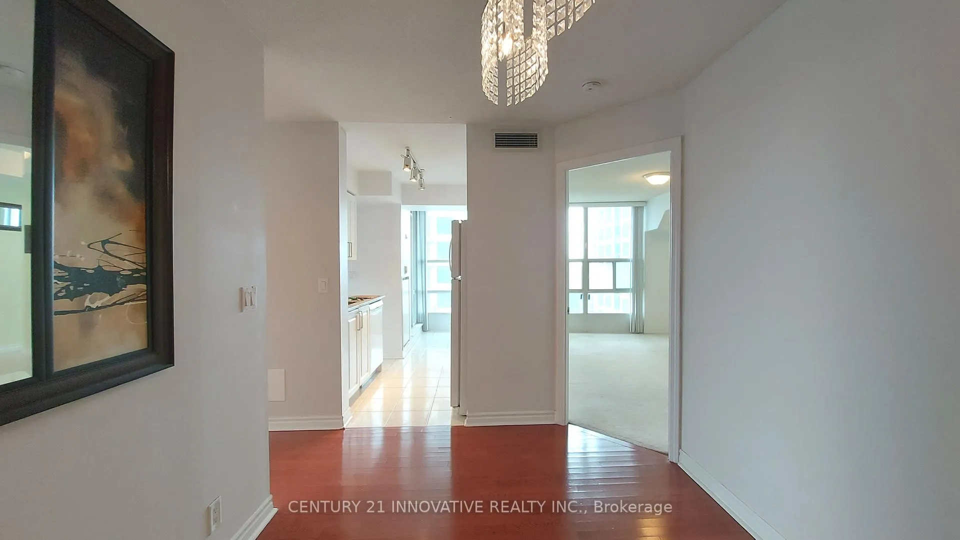 Photo 5 of Unit 1012, 33 Elm Drive, Mississauga, City Centre — HOMEH
