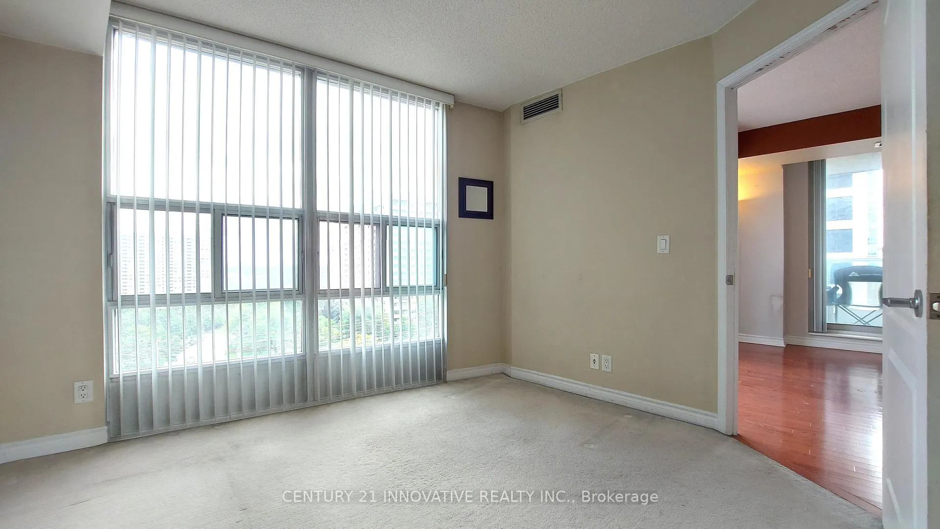 Photo 15 of Unit 1012, 33 Elm Drive, Mississauga, City Centre — HOMEH