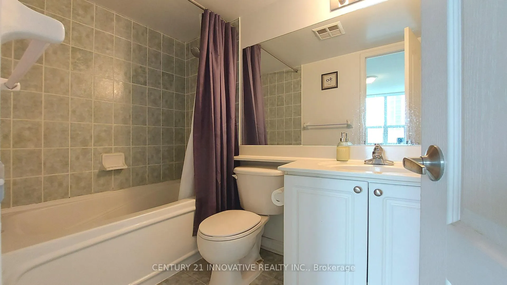 Photo 17 of Unit 1012, 33 Elm Drive, Mississauga, City Centre — HOMEH