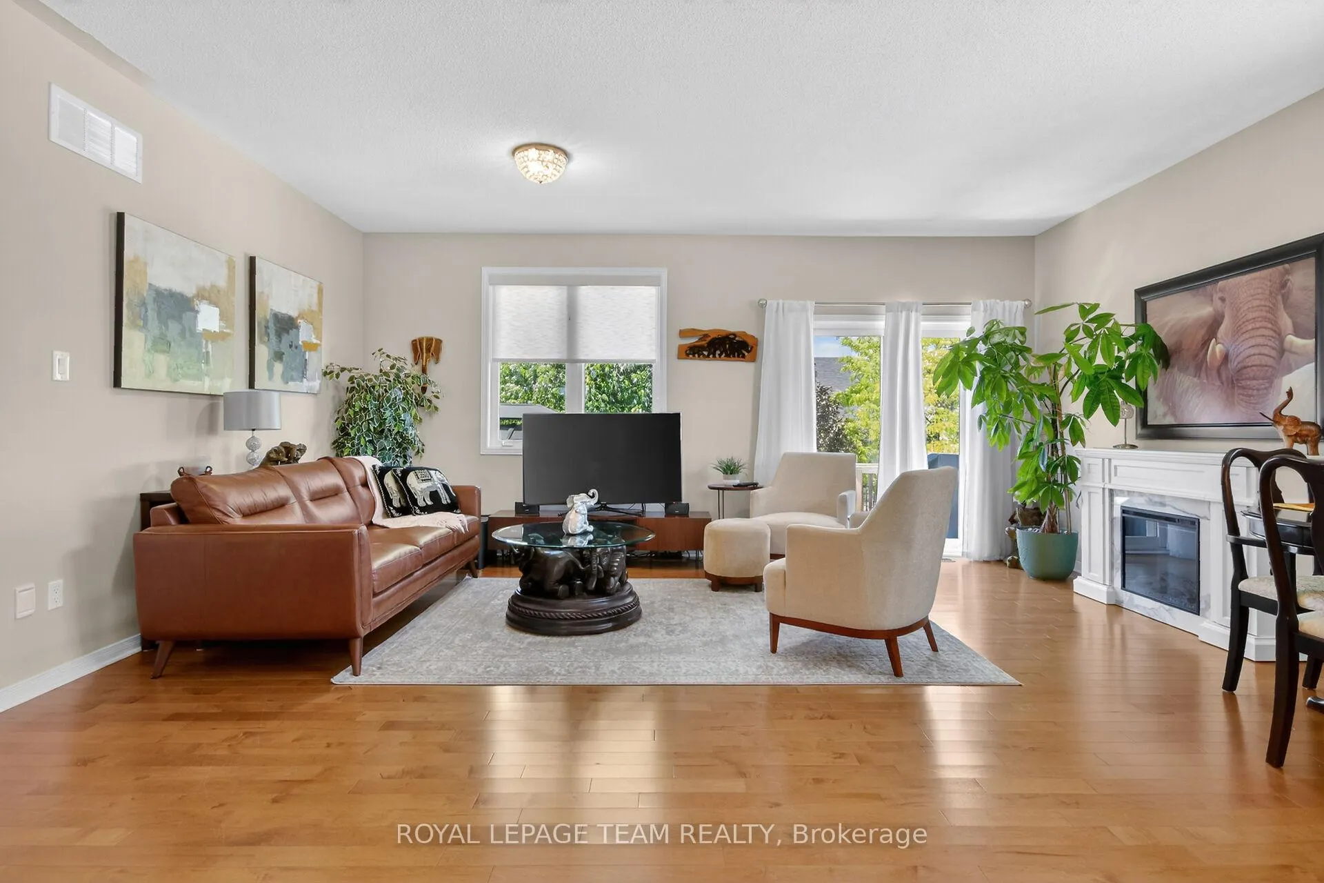 Photo 21 of 233 Edey Street, Arnprior, Arnprior — HOMEH