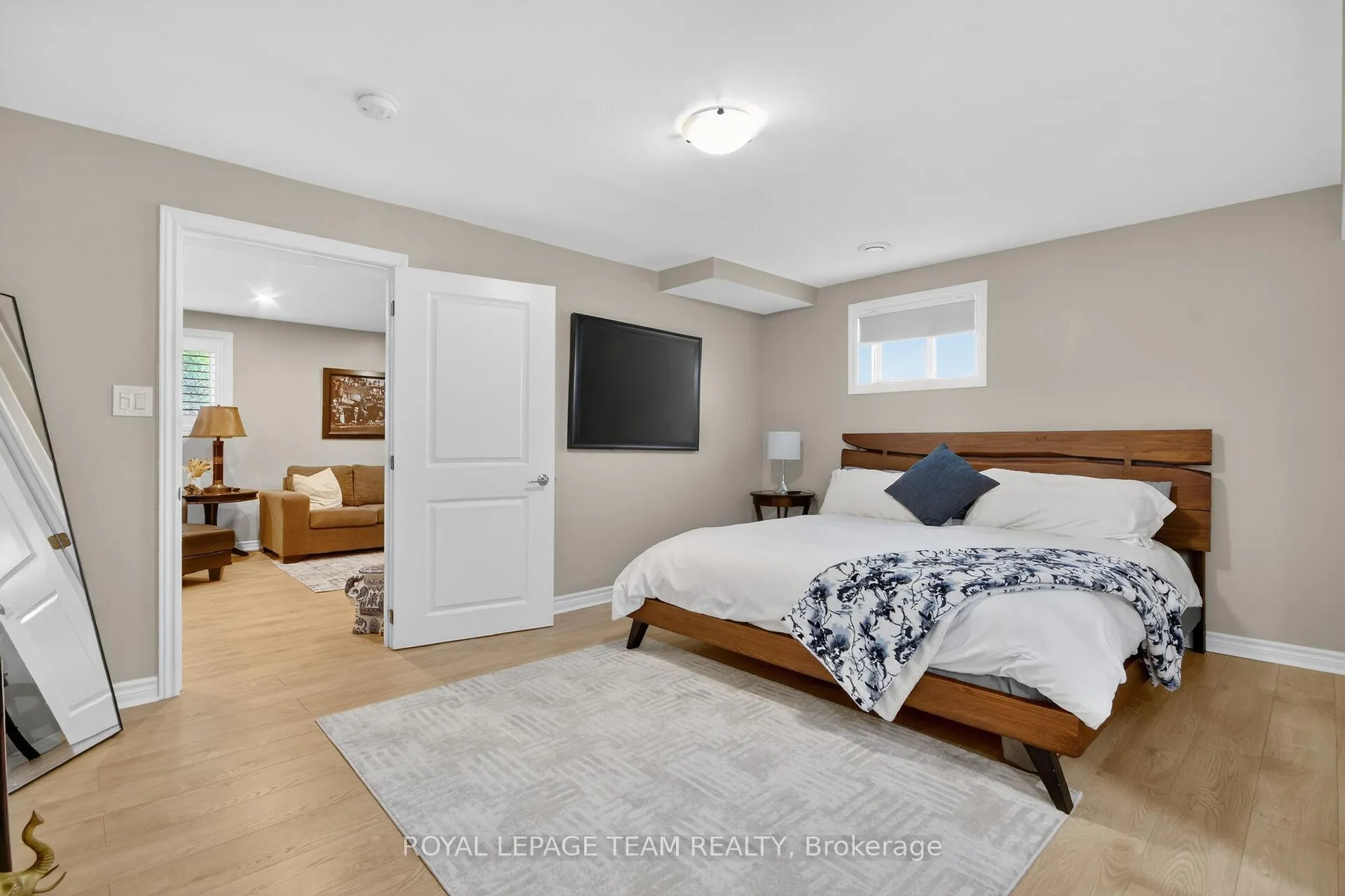 Photo 33 of 233 Edey Street, Arnprior, Arnprior — HOMEH