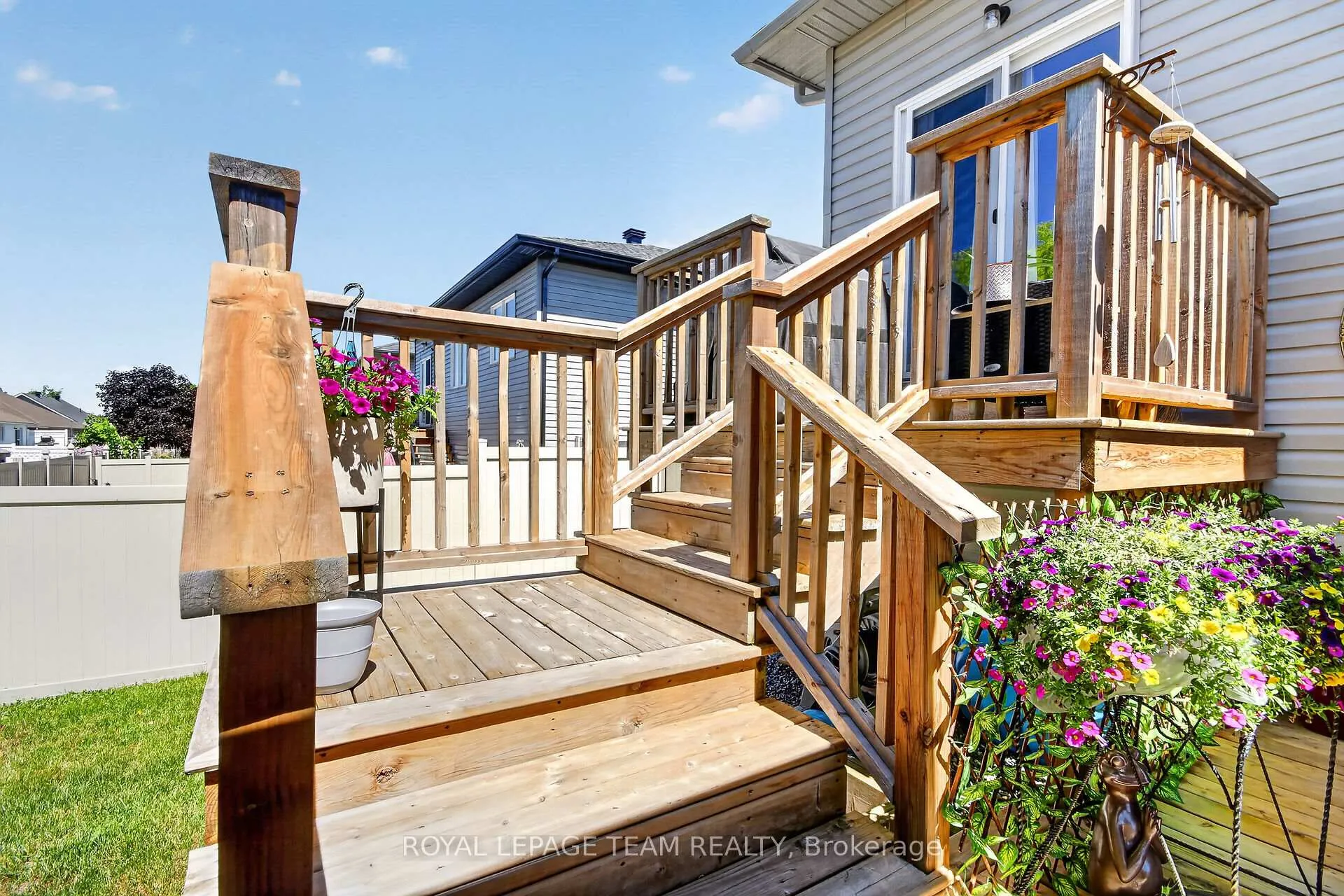 Photo 45 of 233 Edey Street, Arnprior, Arnprior — HOMEH