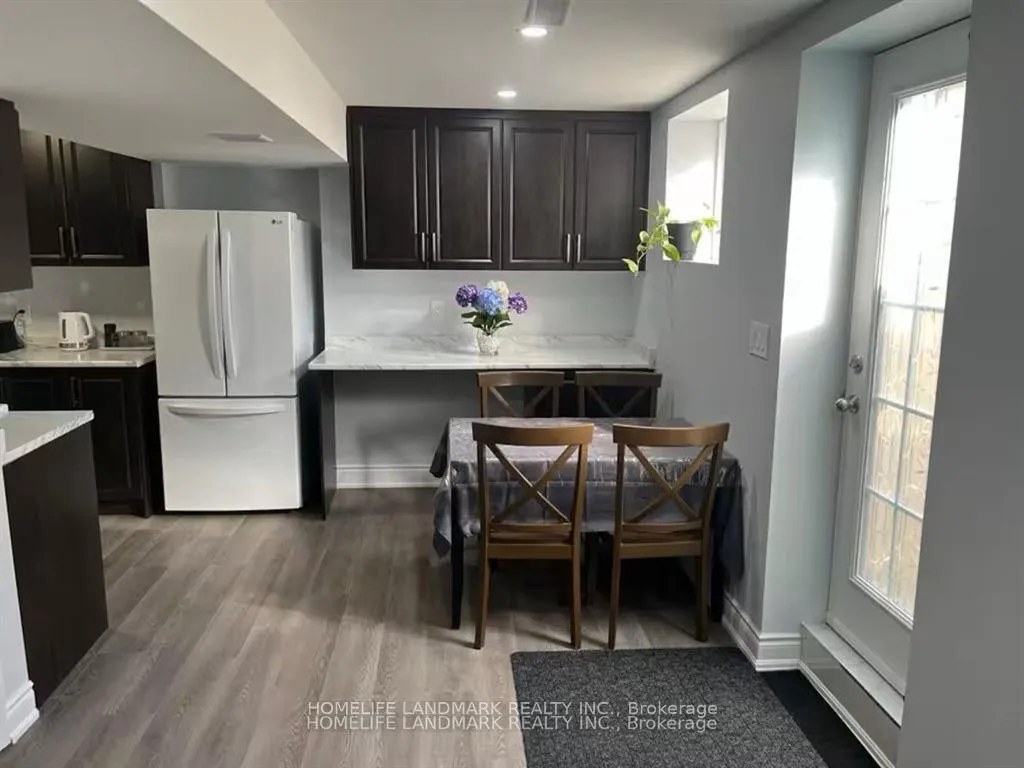Photo 4 of 794 Biggar Heights E, Milton, Coates — HOMEH