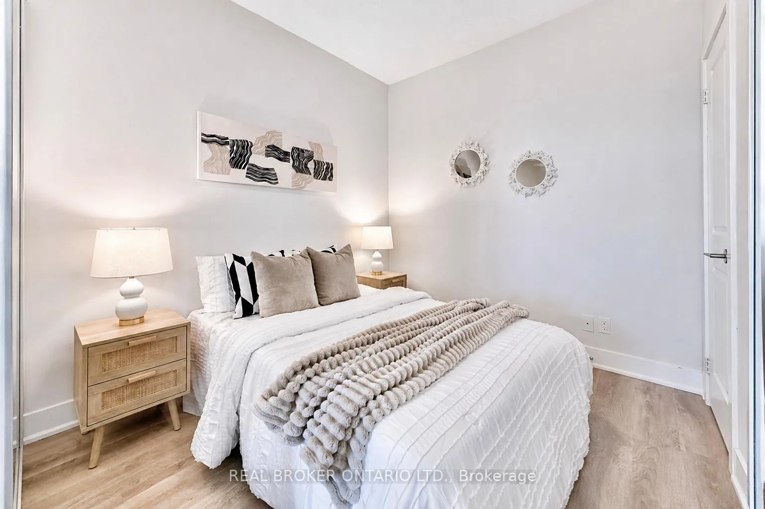 Photo 10 of Unit 1209, 8081 Birchmount Road, Markham, Unionville — HOMEH