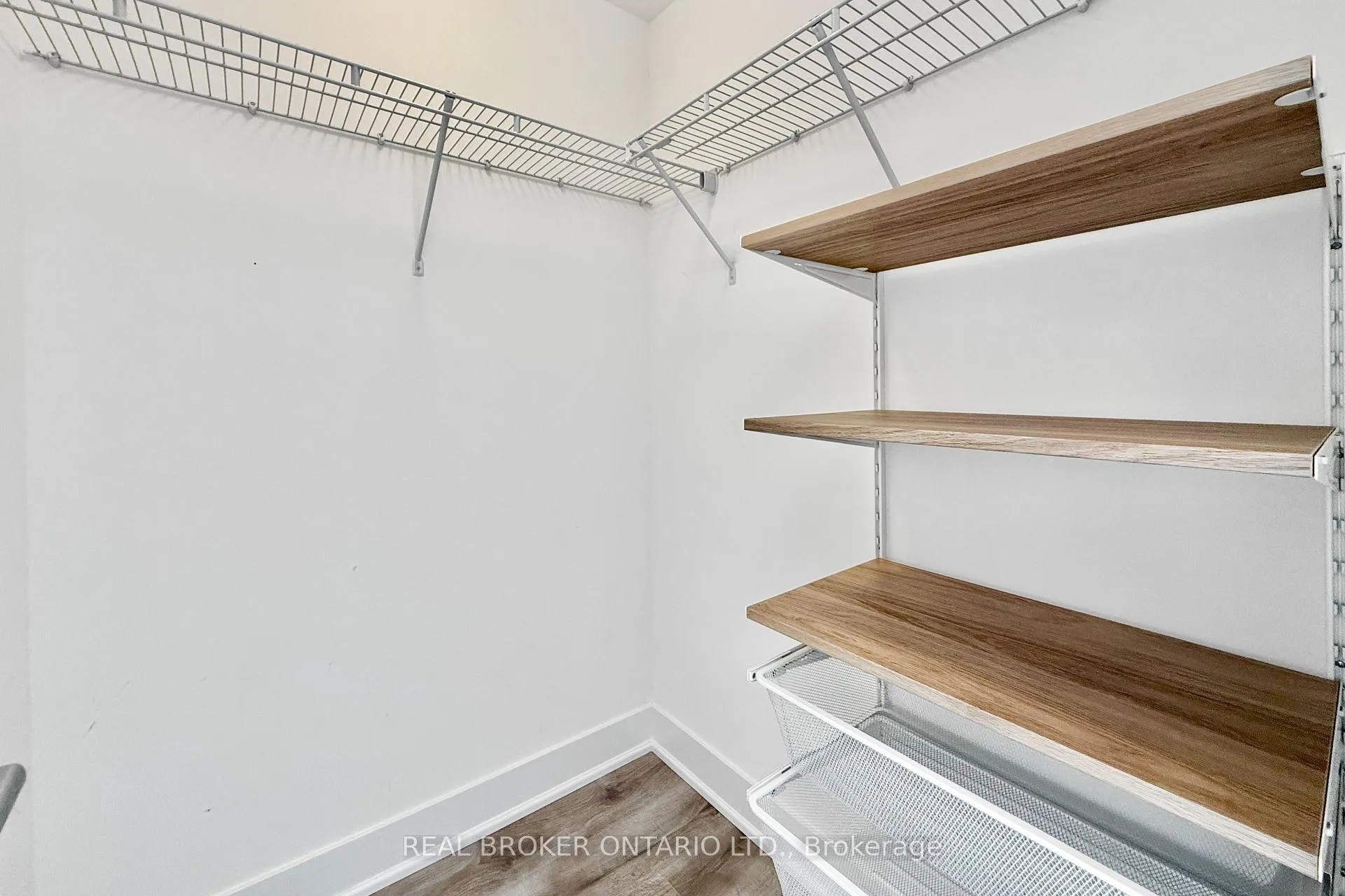 Photo 13 of Unit 1209, 8081 Birchmount Road, Markham, Unionville — HOMEH