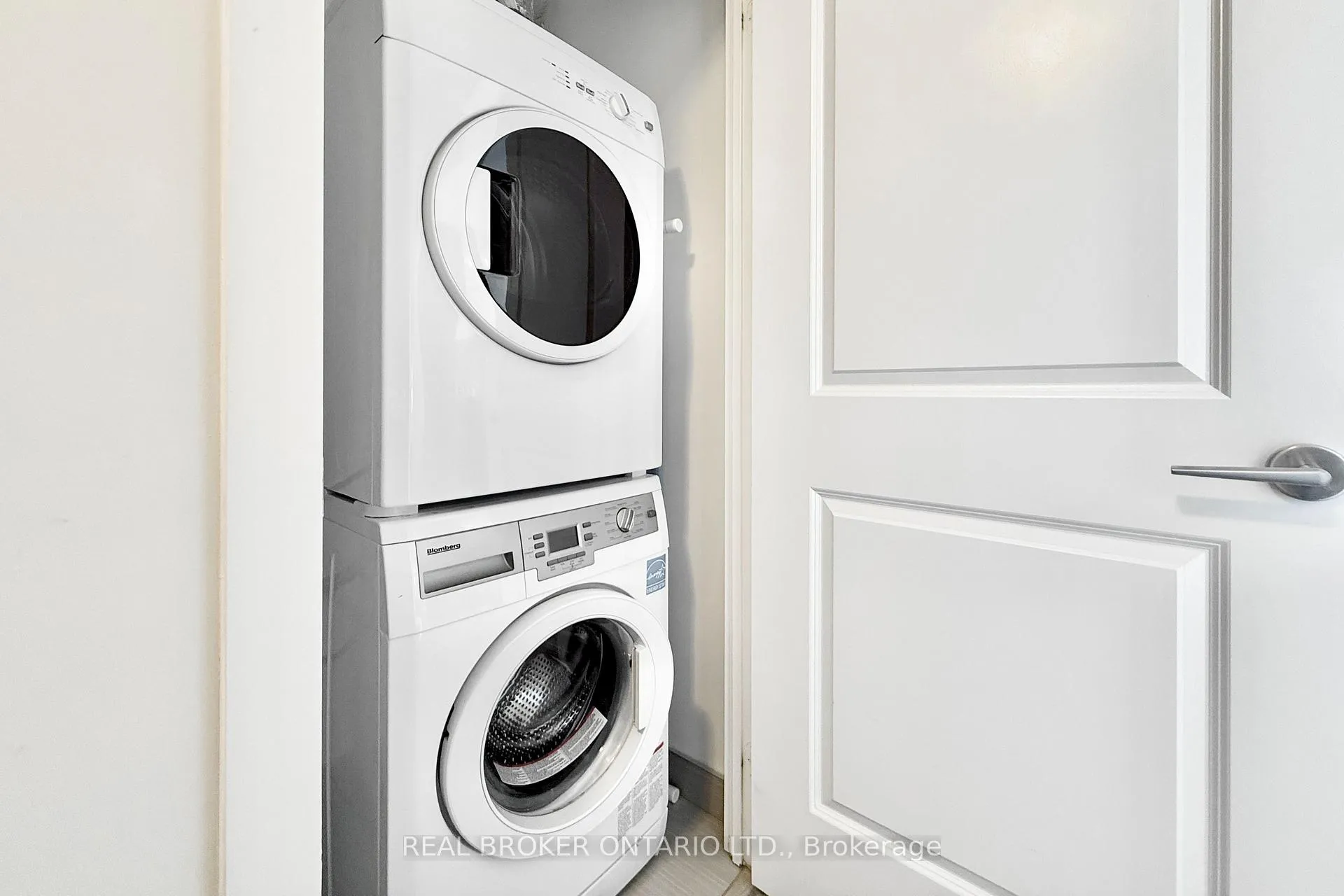 Photo 24 of Unit 1209, 8081 Birchmount Road, Markham, Unionville — HOMEH