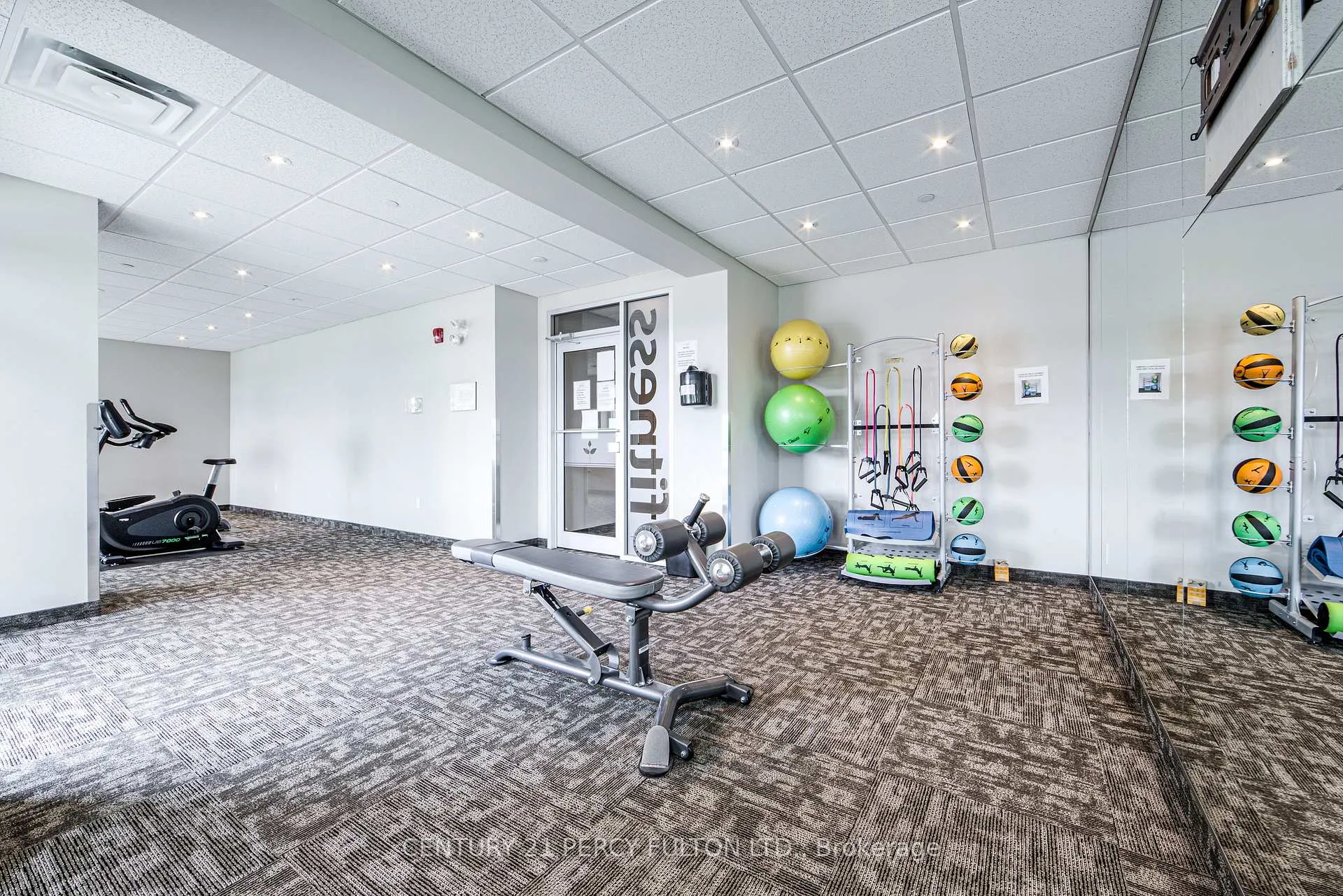 Photo 7 of Unit 8, 7768 Kennedy Road, Markham, Milliken Mills West — HOMEH