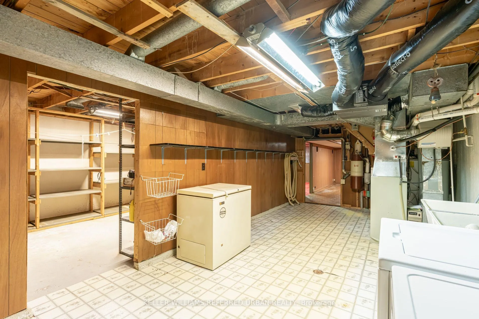 Photo 29 of 1636 Robillard Road, Mississauga, Clarkson — HOMEH