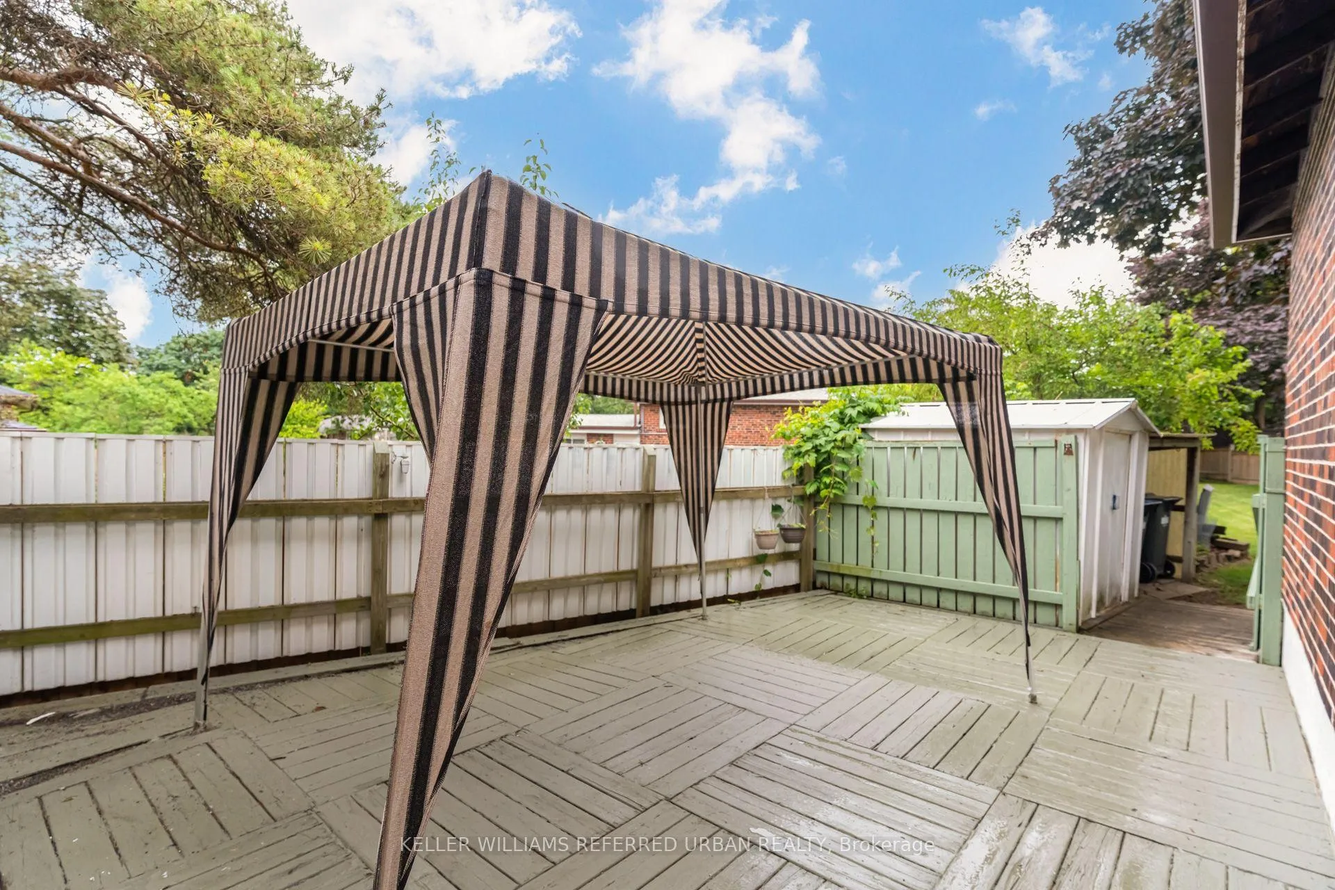 Photo 32 of 1636 Robillard Road, Mississauga, Clarkson — HOMEH