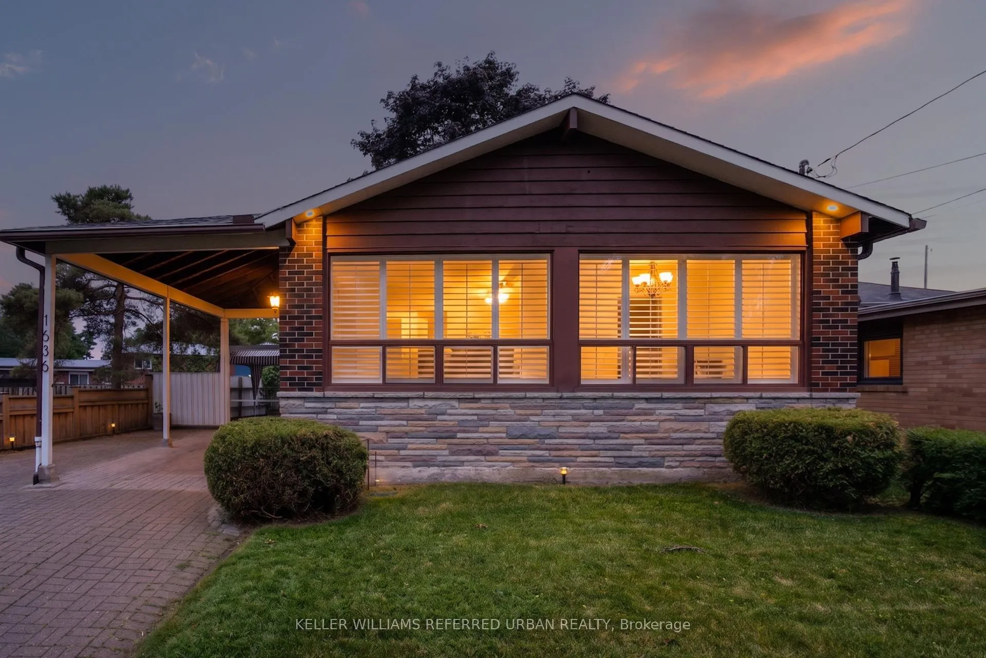 Photo 33 of 1636 Robillard Road, Mississauga, Clarkson — HOMEH
