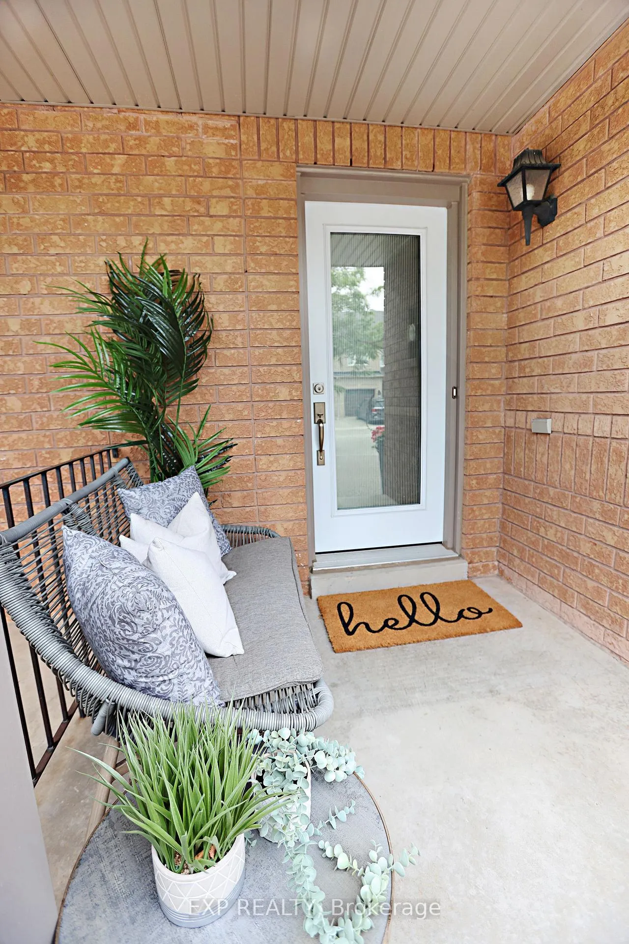 Photo 5 of 1815 Mccoy Avenue, Burlington, Uptown — HOMEH