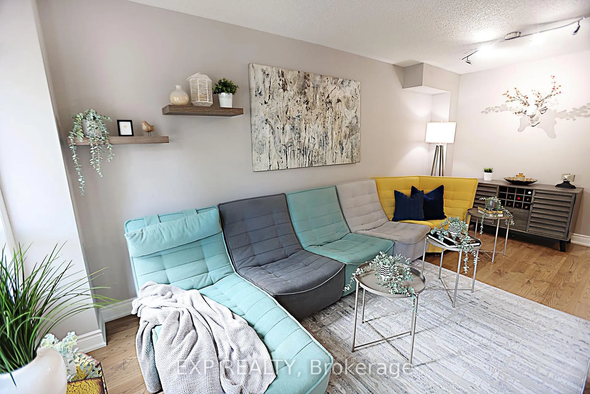 Photo 12 of 1815 Mccoy Avenue, Burlington, Uptown — HOMEH