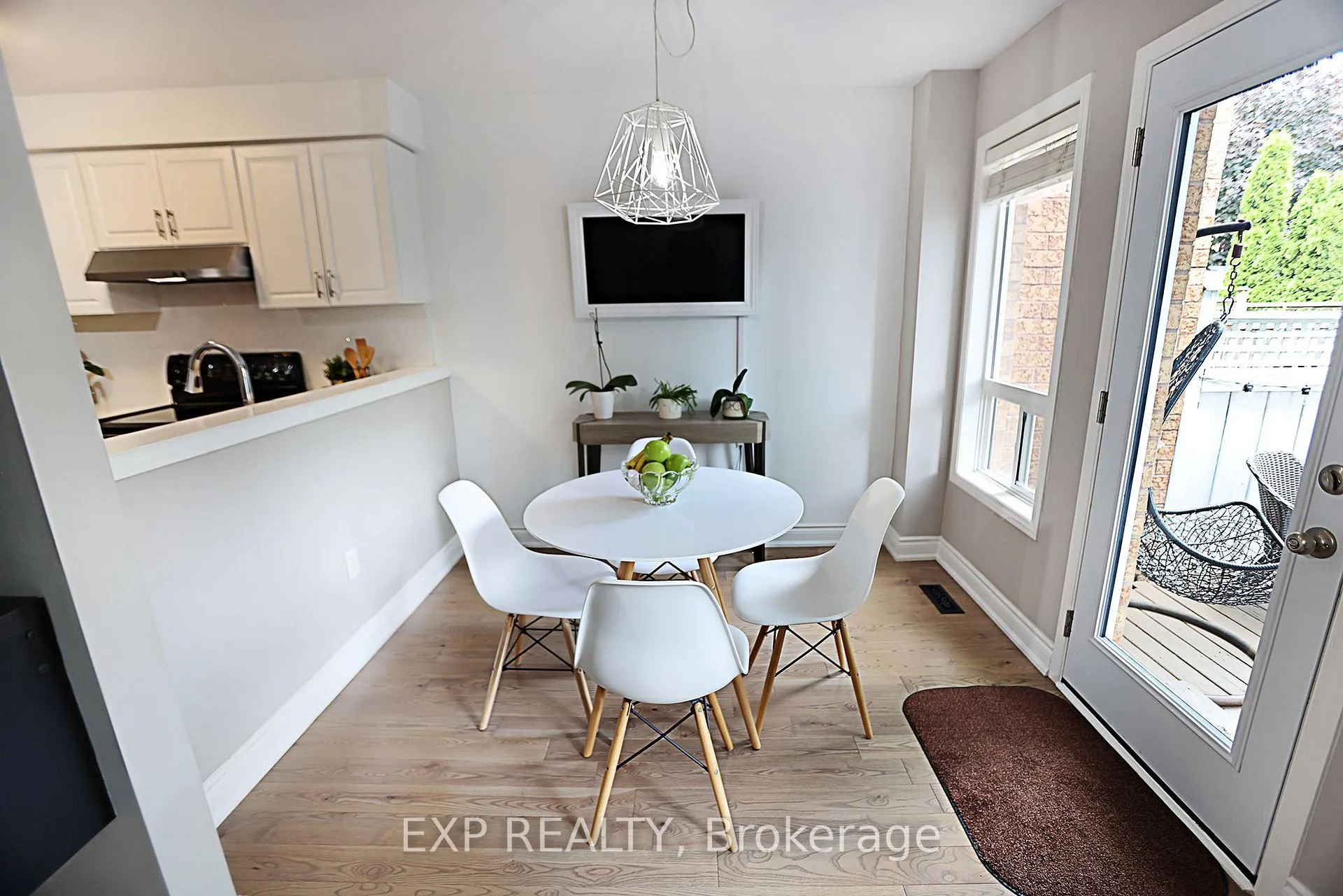 Photo 13 of 1815 Mccoy Avenue, Burlington, Uptown — HOMEH