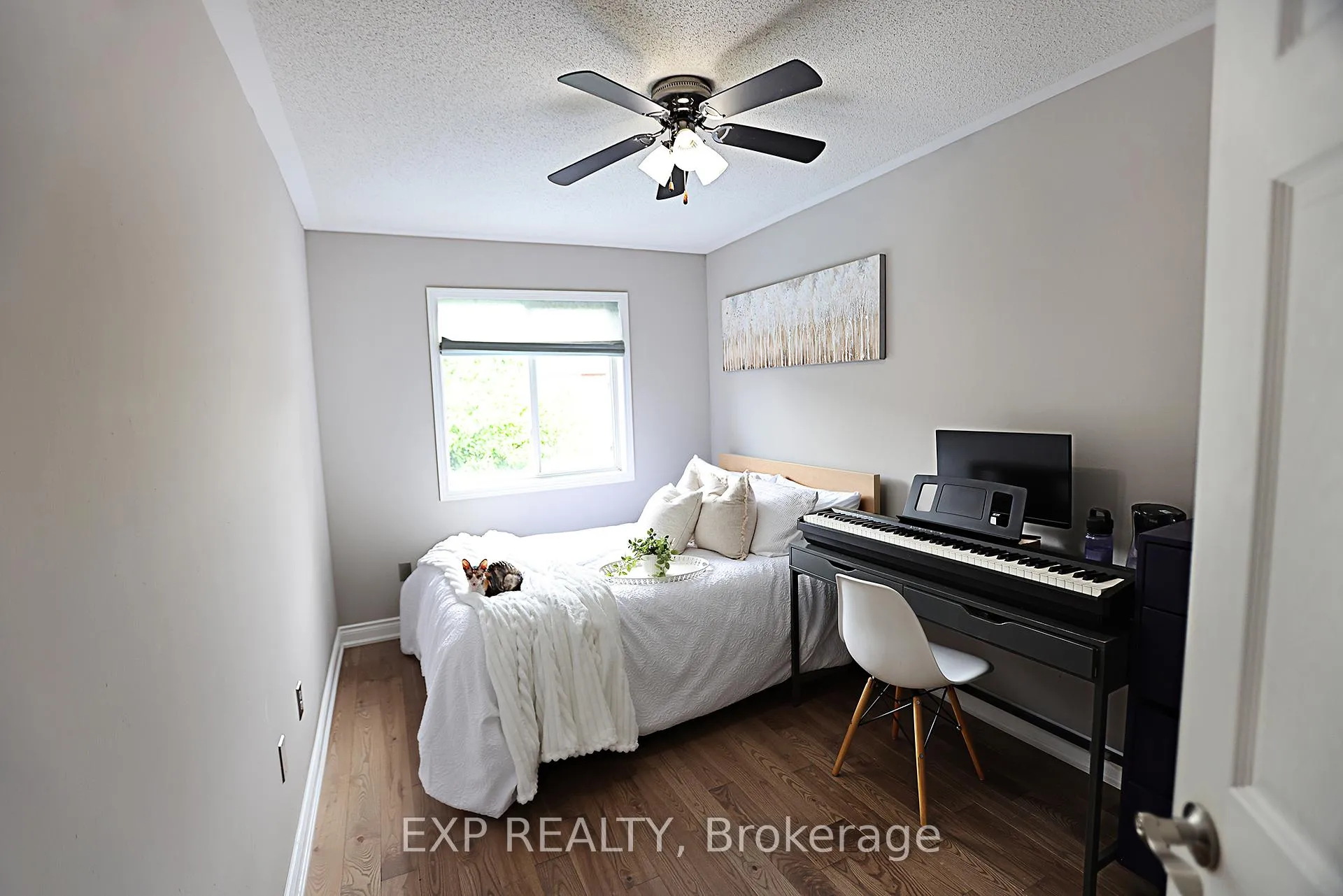 Photo 23 of 1815 Mccoy Avenue, Burlington, Uptown — HOMEH