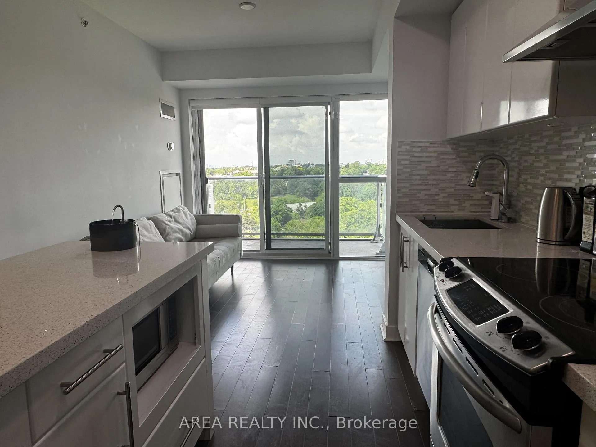 Photo 4 of Unit 1401, 58 Orchard View Boulevard, Toronto, Yonge-Eglinton — HOMEH