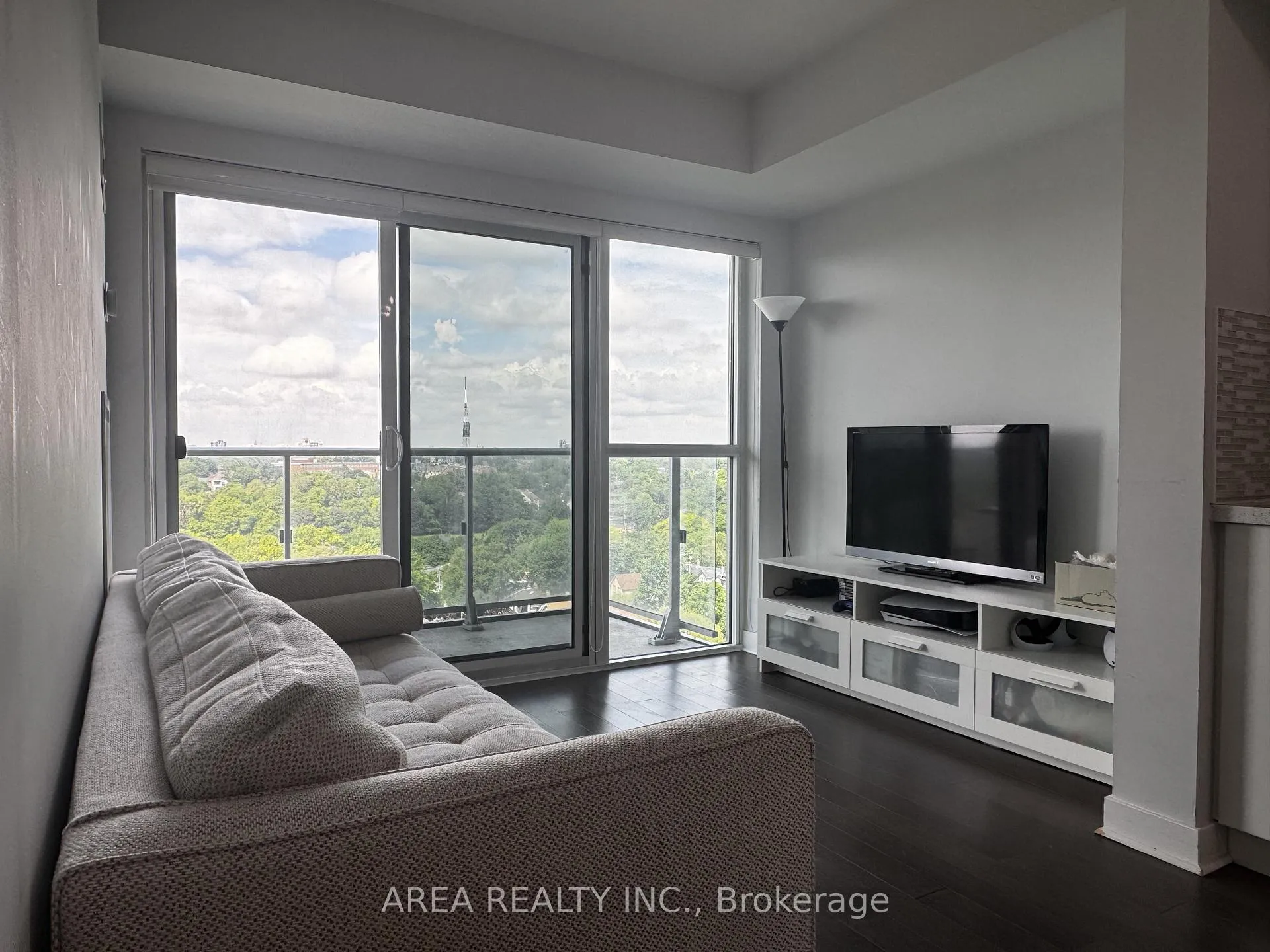 Photo 6 of Unit 1401, 58 Orchard View Boulevard, Toronto, Yonge-Eglinton — HOMEH