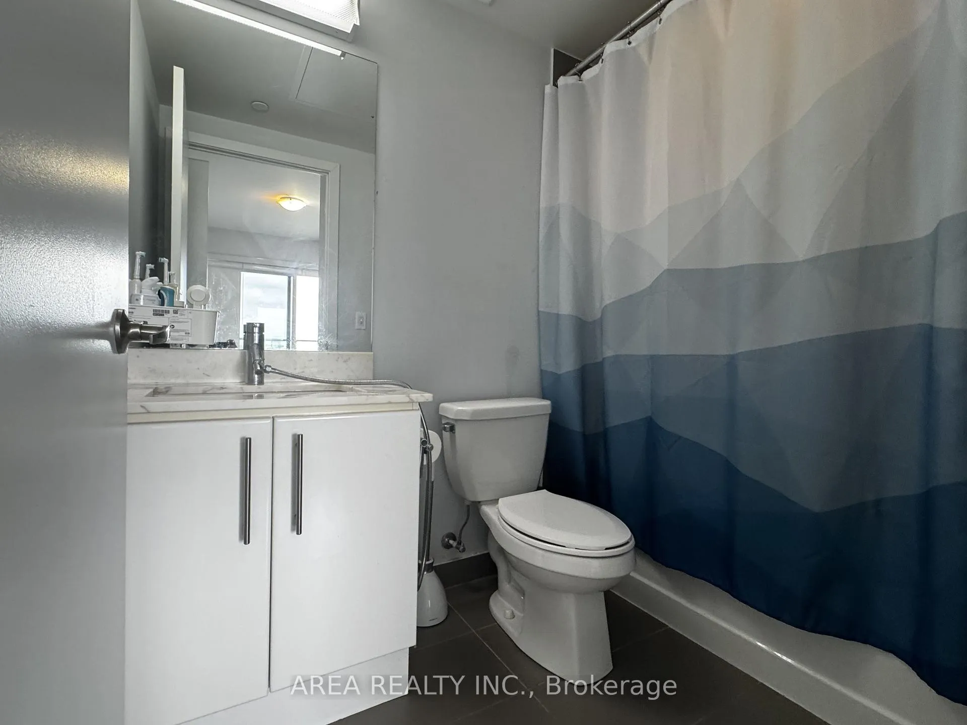 Photo 12 of Unit 1401, 58 Orchard View Boulevard, Toronto, Yonge-Eglinton — HOMEH