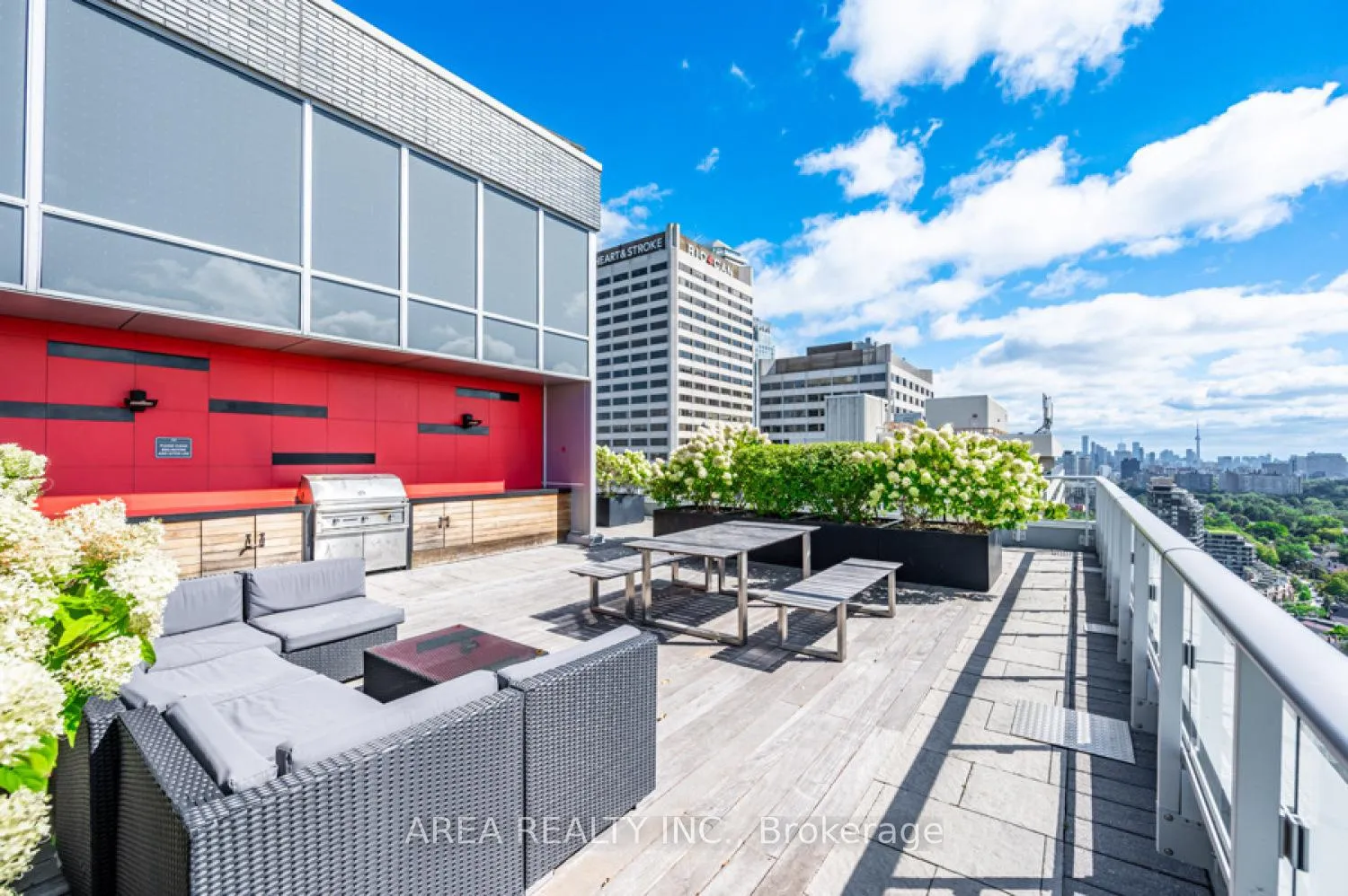 Photo 16 of Unit 1401, 58 Orchard View Boulevard, Toronto, Yonge-Eglinton — HOMEH