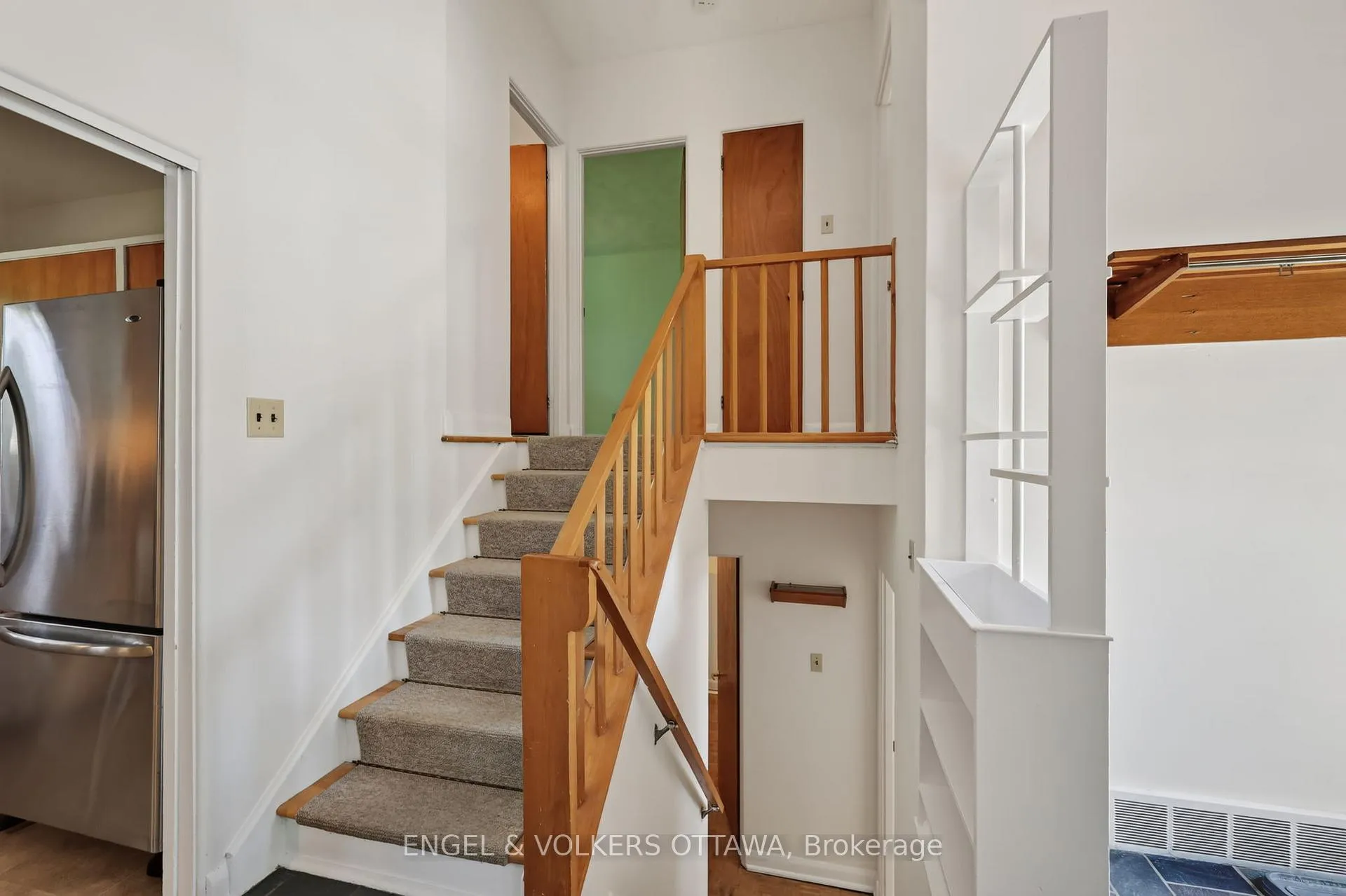 Photo 14 of 1363 Heron Road, Ottawa, Alta Vista — HOMEH