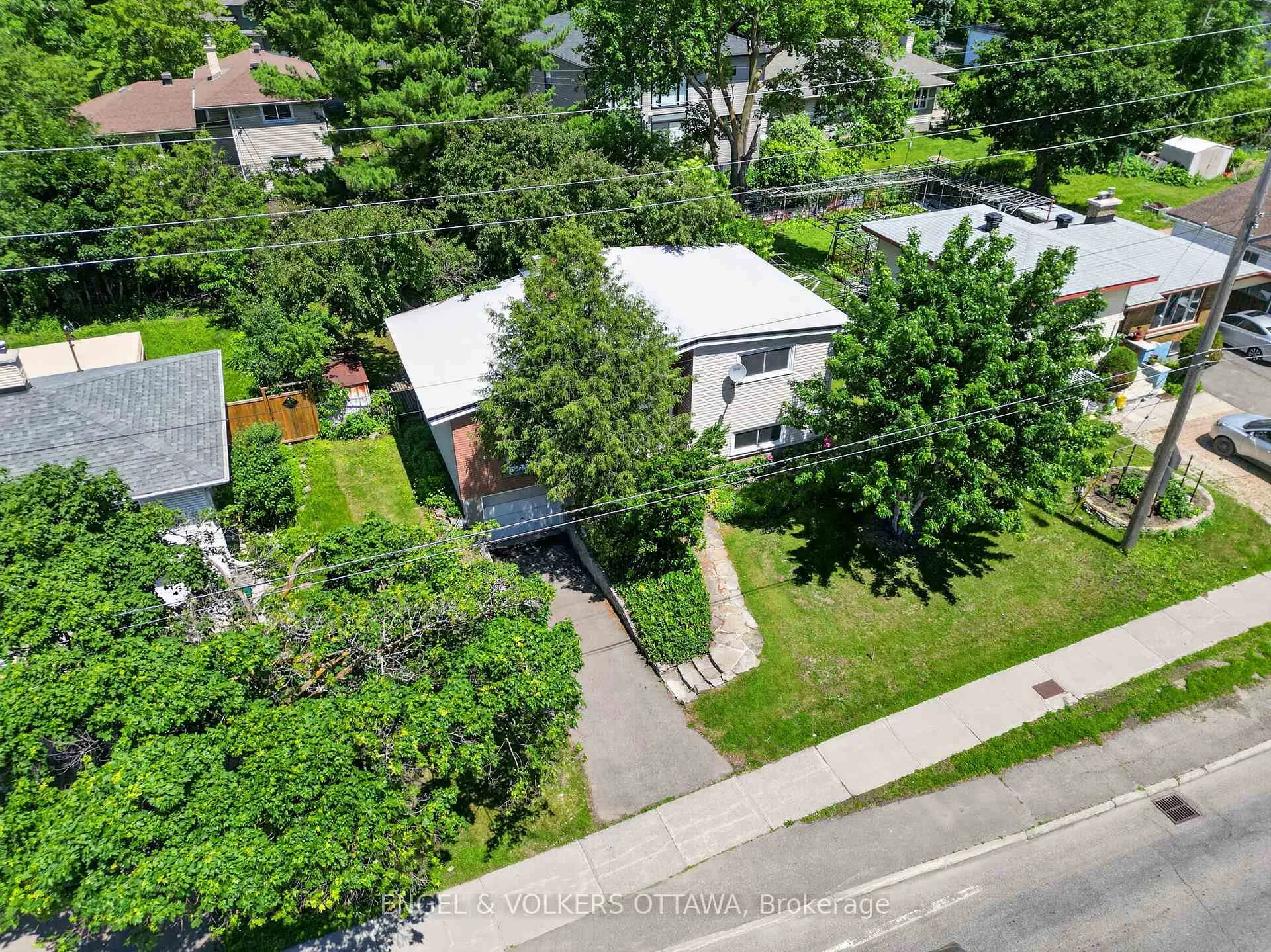 Photo 31 of 1363 Heron Road, Ottawa, Alta Vista — HOMEH