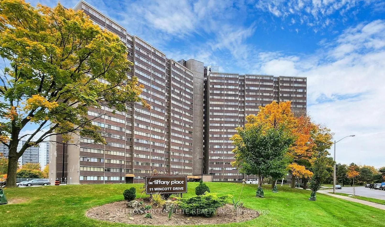 Photo 1 of Unit 1110, 11 Wincott Drive, Etobicoke, Kingsview Village-The Westway — HOMEH