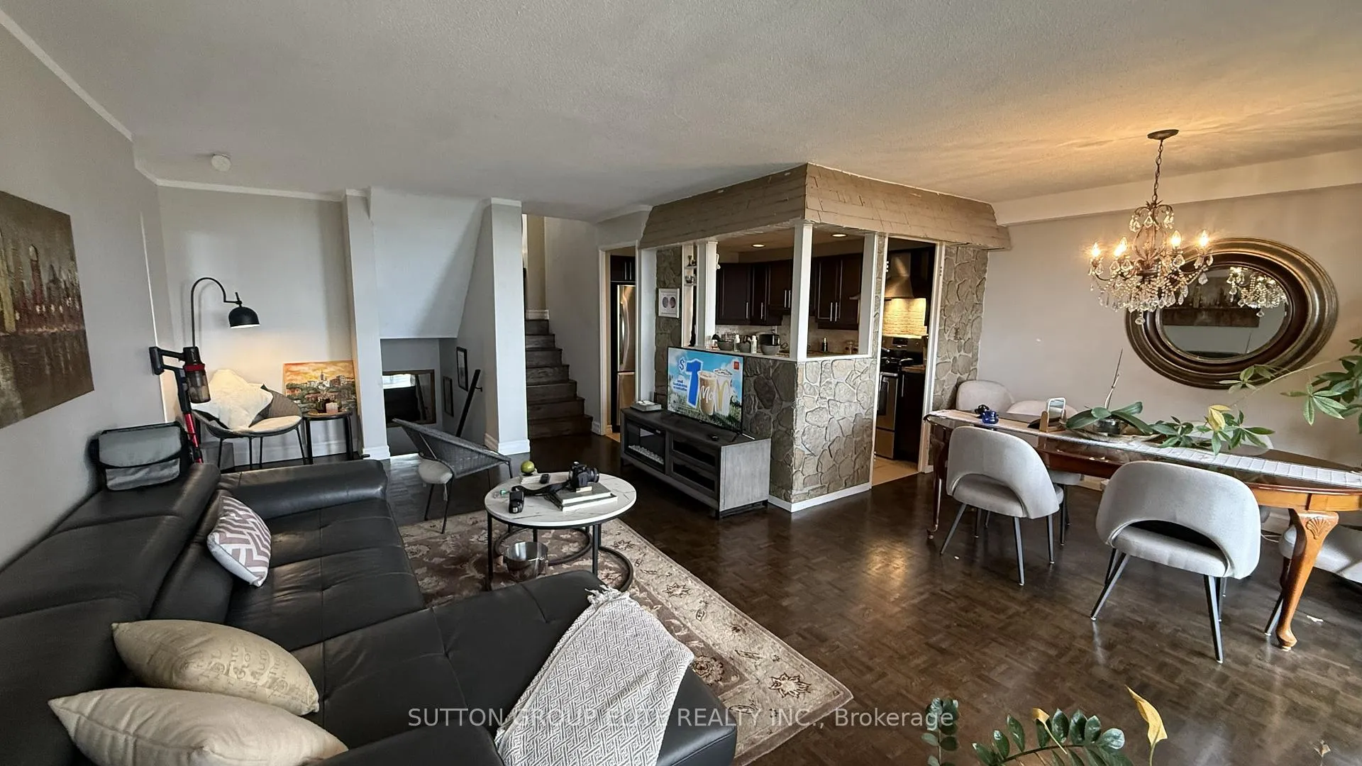 Photo 12 of Unit 1110, 11 Wincott Drive, Etobicoke, Kingsview Village-The Westway — HOMEH