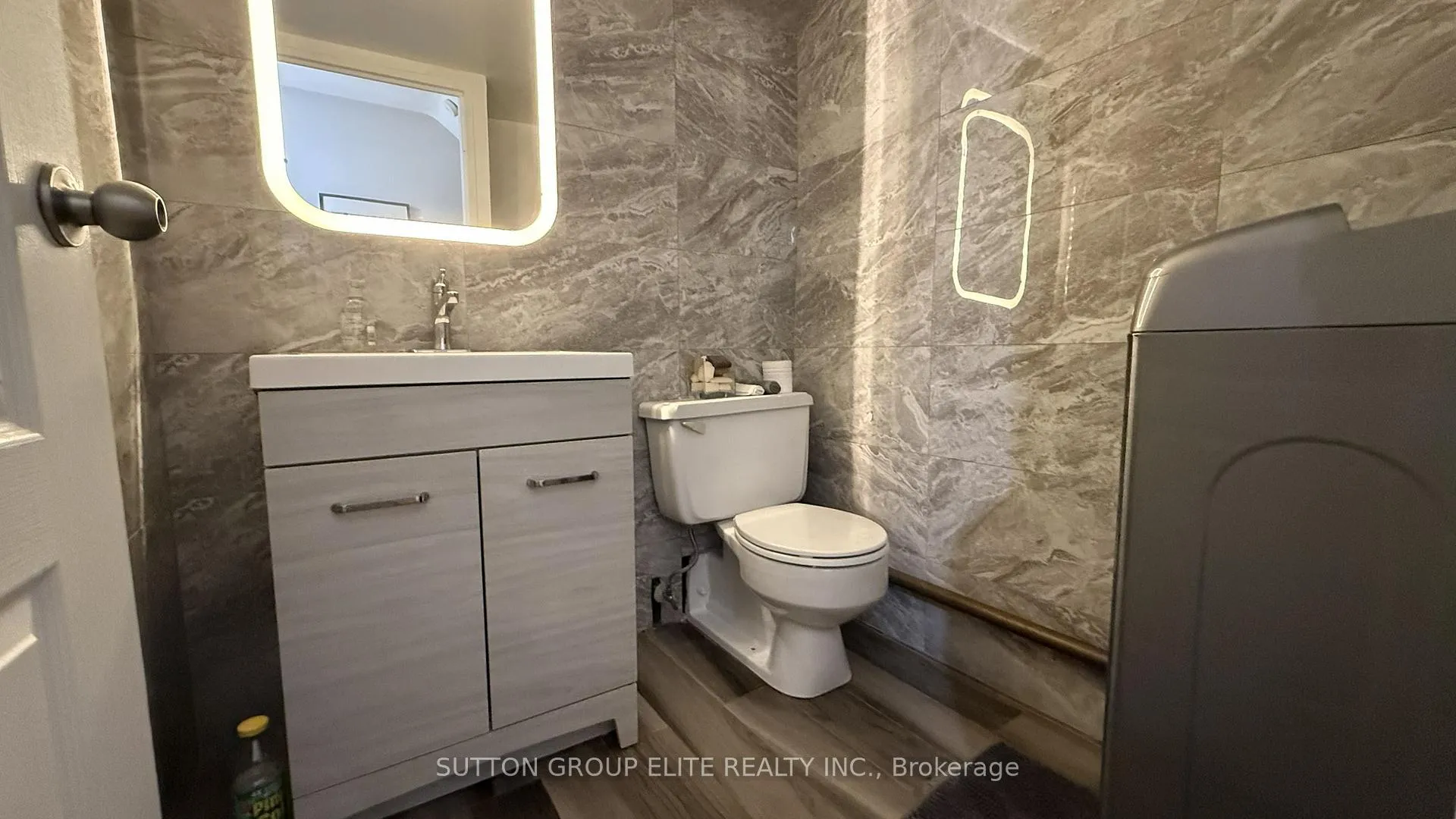 Photo 19 of Unit 1110, 11 Wincott Drive, Etobicoke, Kingsview Village-The Westway — HOMEH