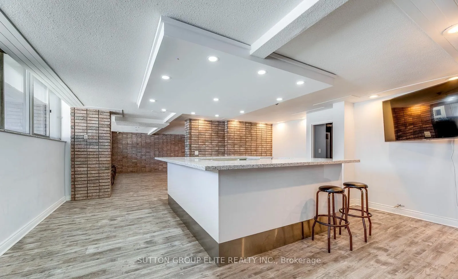 Photo 36 of Unit 1110, 11 Wincott Drive, Etobicoke, Kingsview Village-The Westway — HOMEH