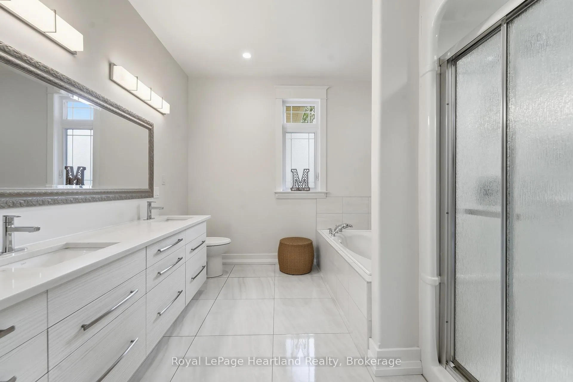 Photo 23 of 305 Mary Street, Central Huron, Clinton — HOMEH