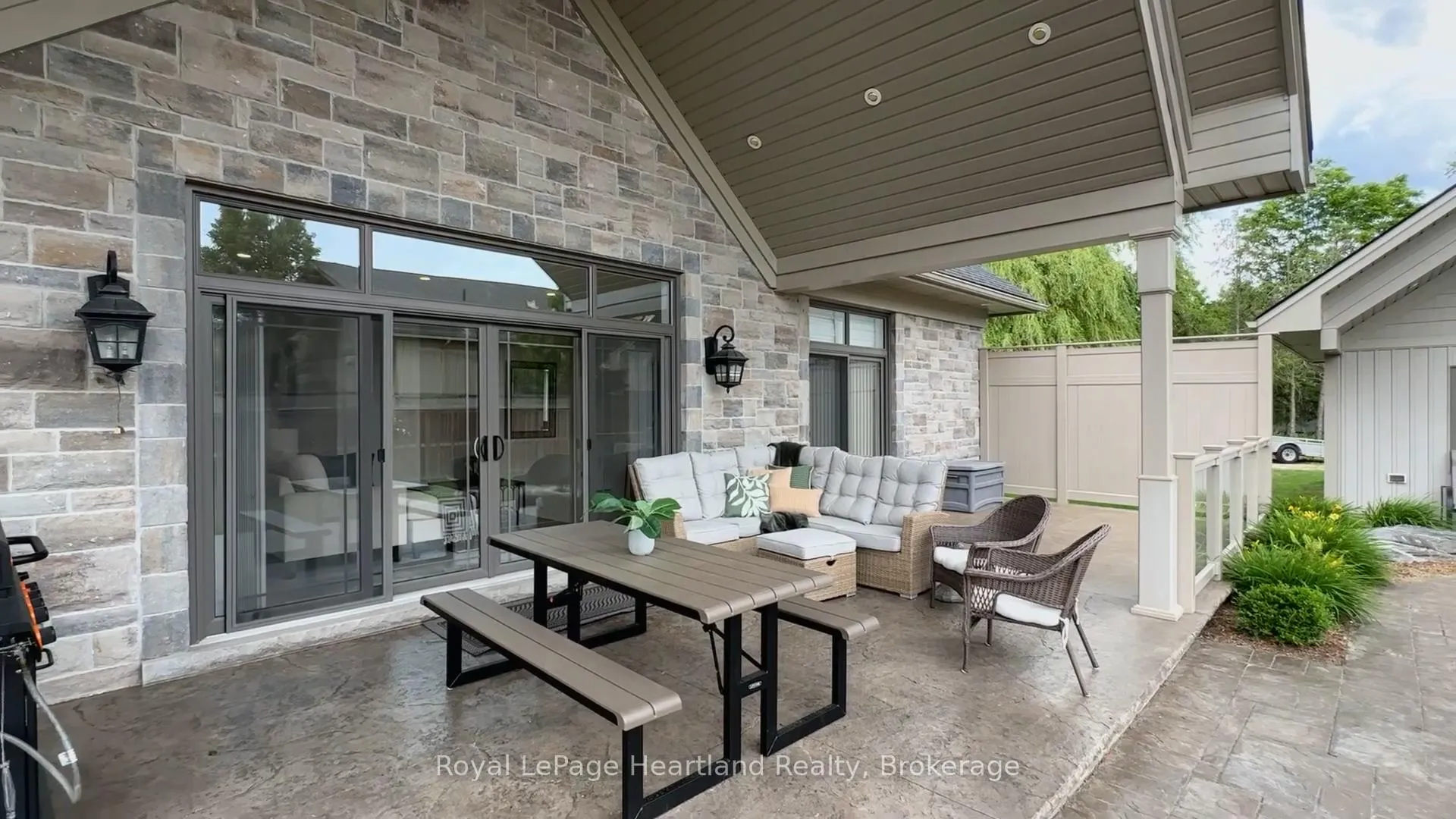 Photo 37 of 305 Mary Street, Central Huron, Clinton — HOMEH