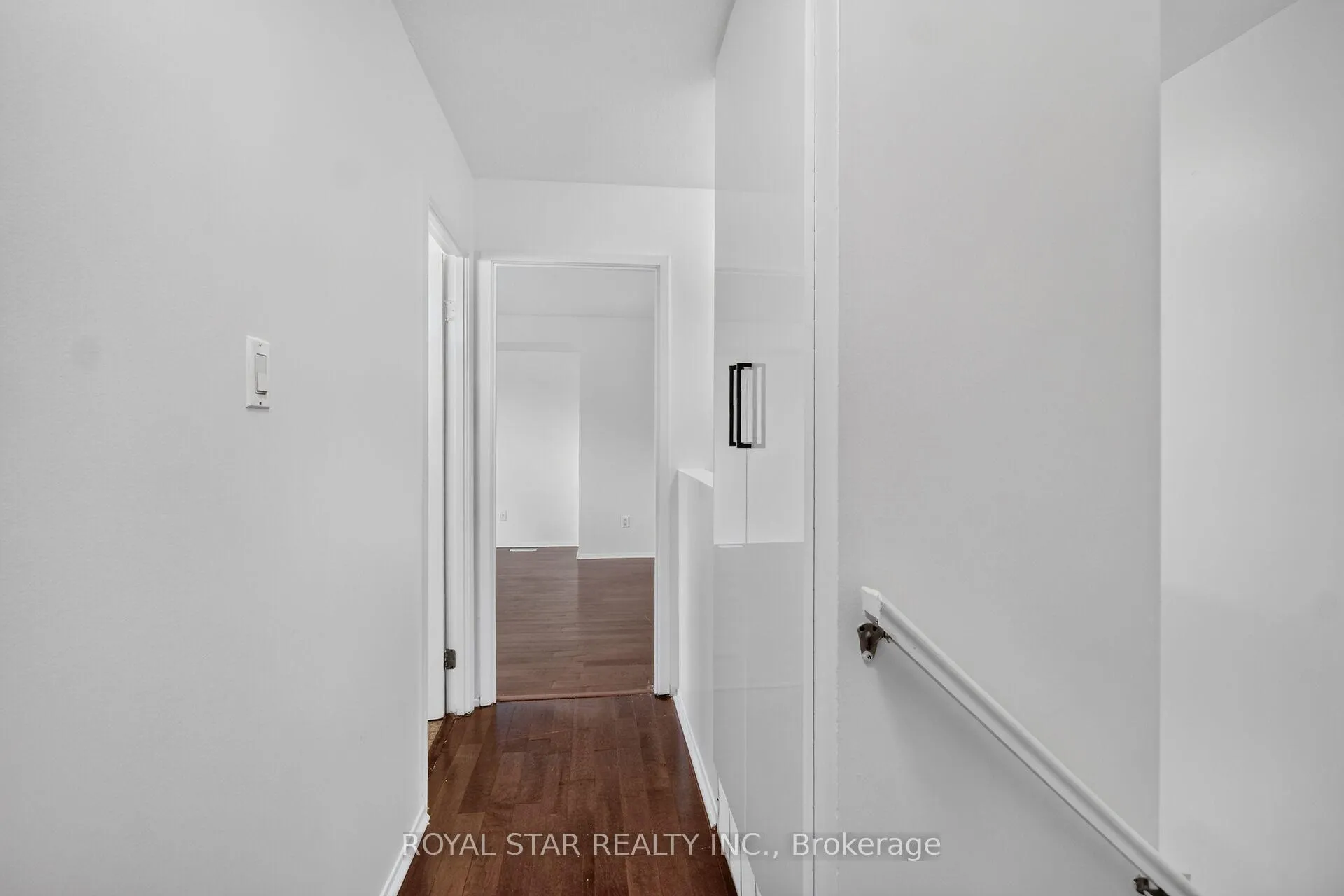 Photo 27 of 2705 Pimlico Crescent, Ottawa, Emerald Woods/Sawmill Creek — HOMEH