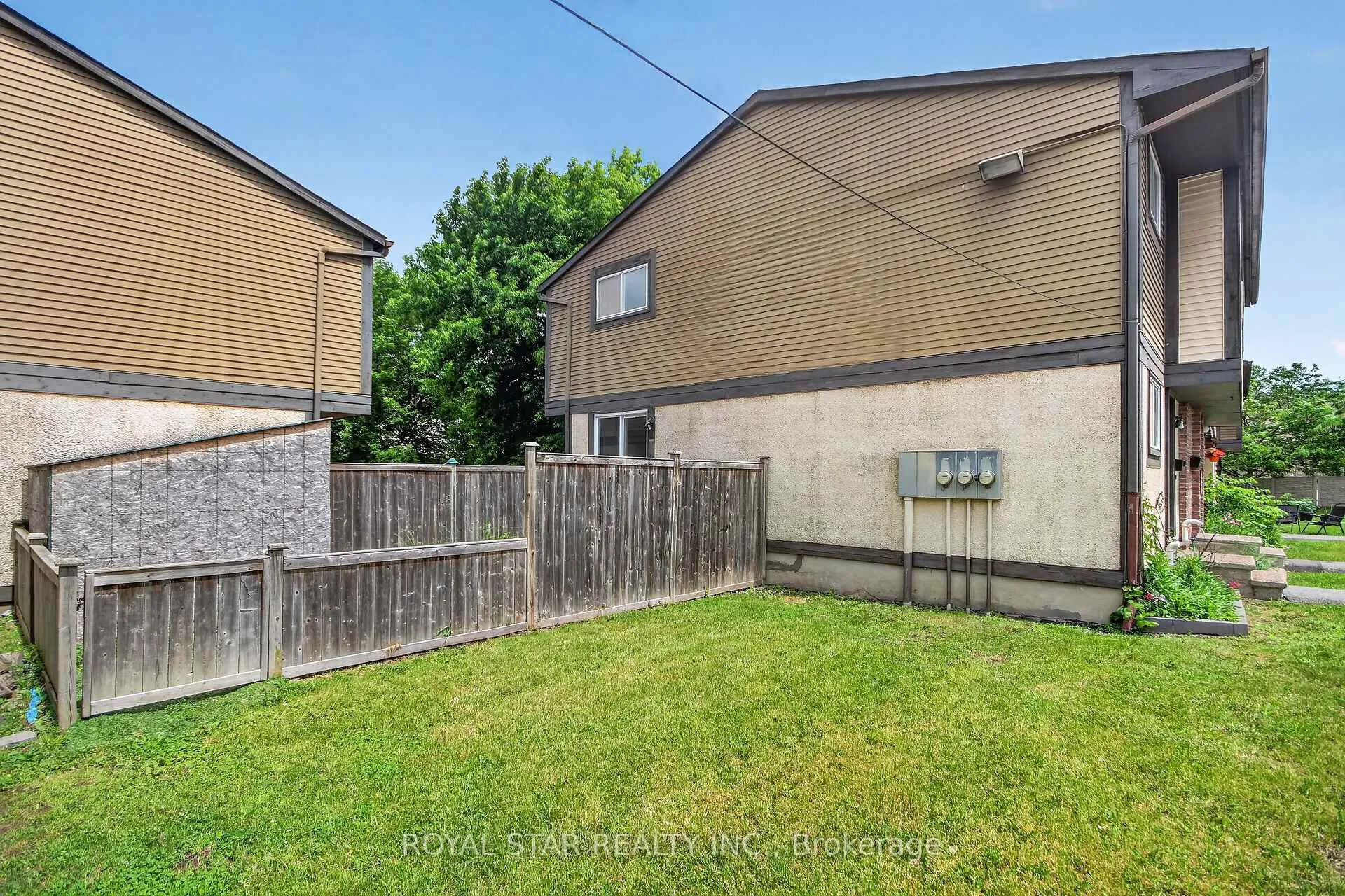 Photo 36 of 2705 Pimlico Crescent, Ottawa, Emerald Woods/Sawmill Creek — HOMEH