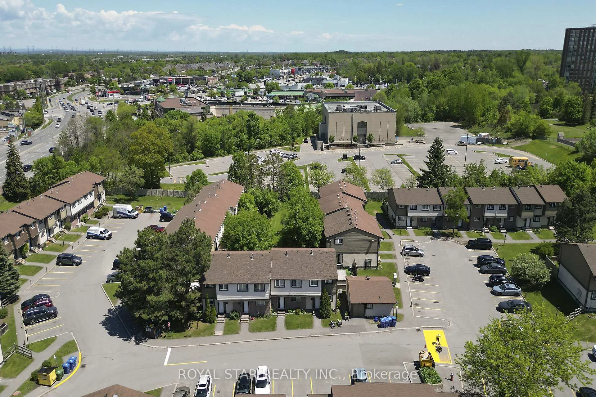 Photo 41 of 2705 Pimlico Crescent, Ottawa, Emerald Woods/Sawmill Creek — HOMEH
