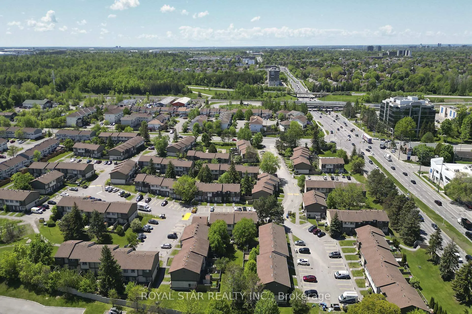 Photo 44 of 2705 Pimlico Crescent, Ottawa, Emerald Woods/Sawmill Creek — HOMEH