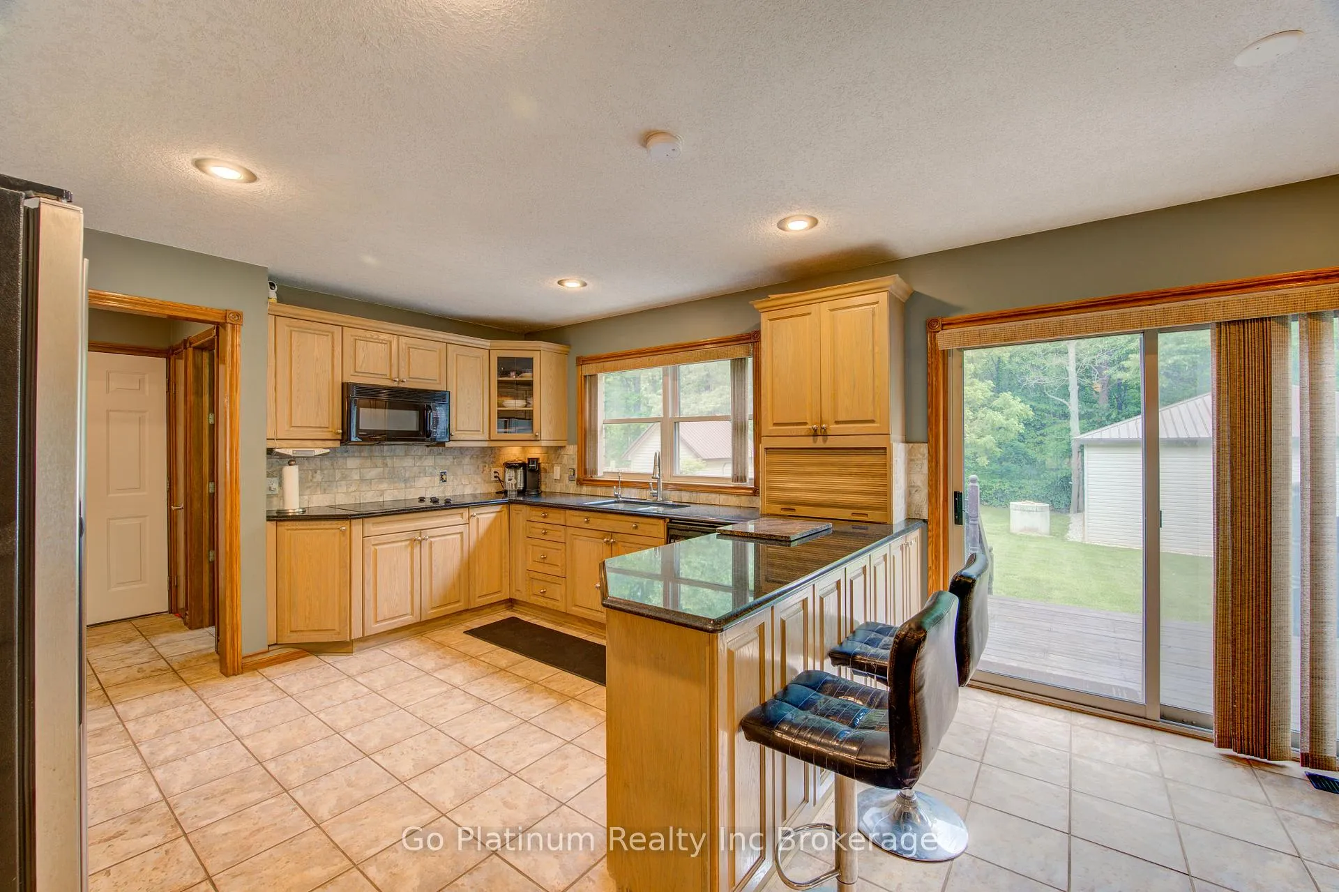 Photo 13 of 461 Hwy 19, Tillsonburg — HOMEH