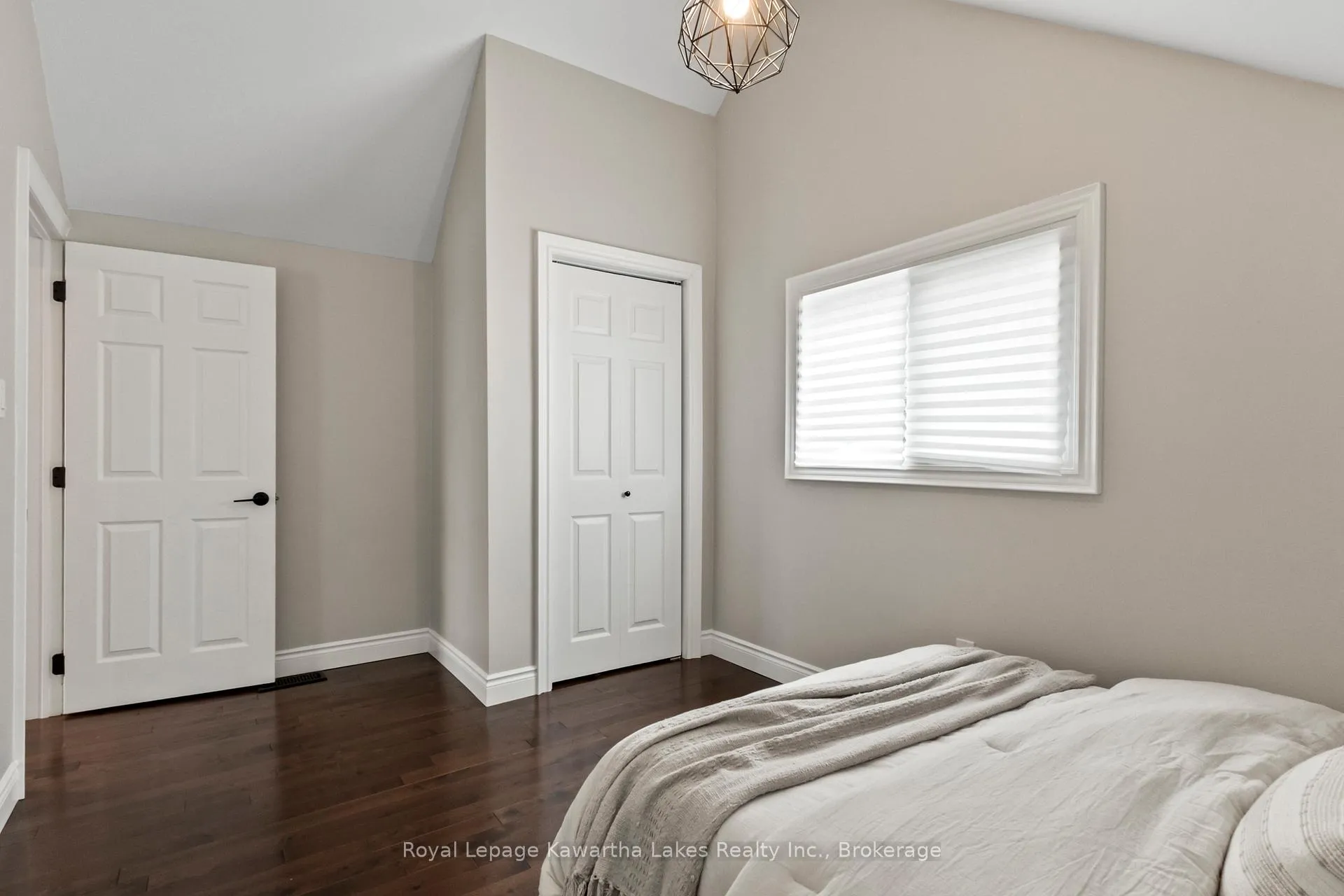 Photo 23 of 32 Simcoe Street, Kawartha Lakes, Lindsay — HOMEH