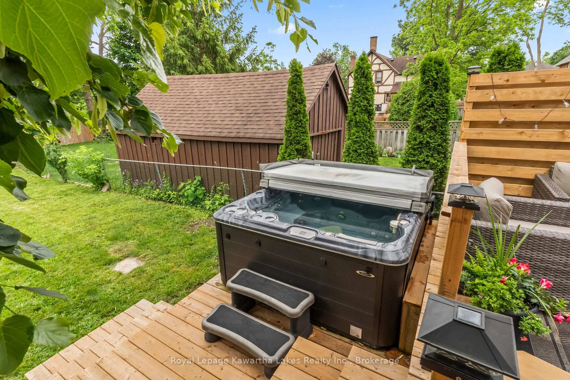 Photo 29 of 32 Simcoe Street, Kawartha Lakes, Lindsay — HOMEH