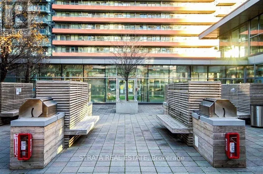 Photo 16 of Unit 206, 4K Spadina Avenue, Toronto, Waterfront Communities — HOMEH