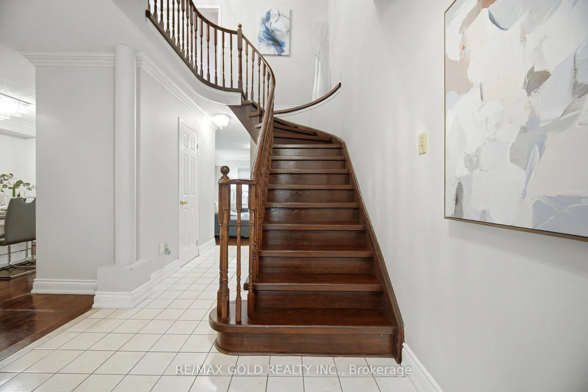 Photo 20 of 143 Royal Orchard Drive, Brampton, Brampton West — HOMEH