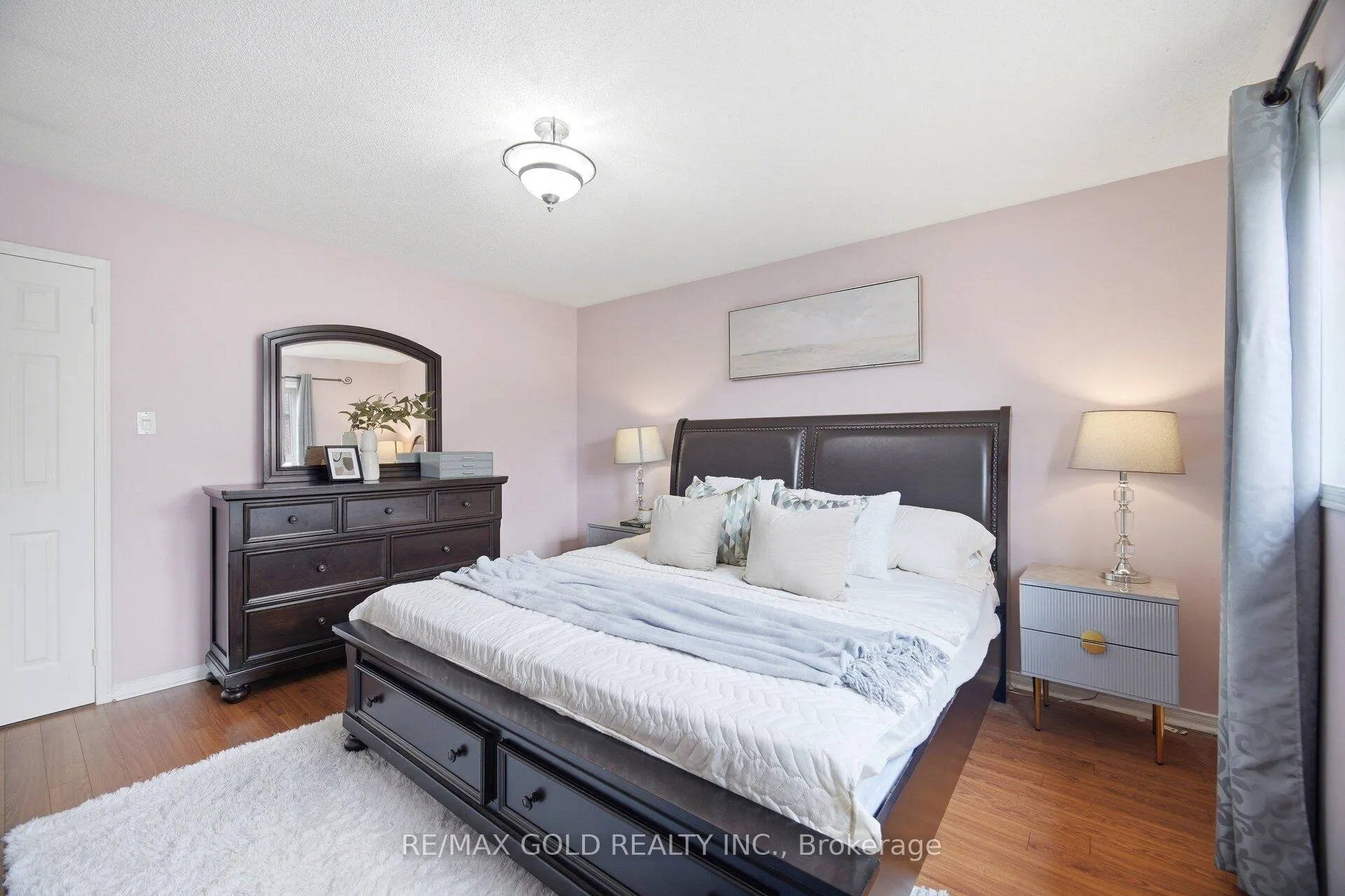 Photo 23 of 143 Royal Orchard Drive, Brampton, Brampton West — HOMEH