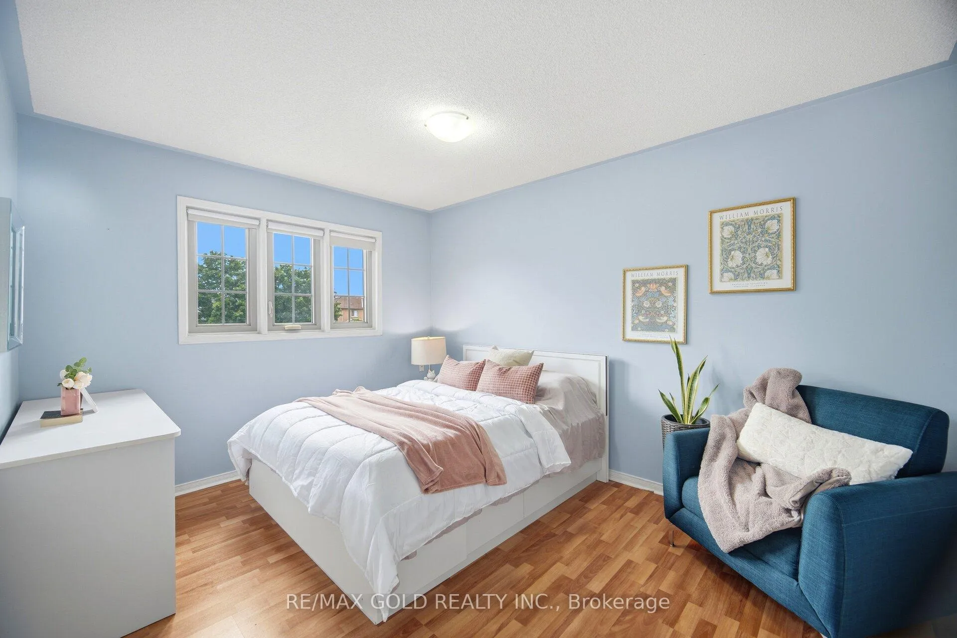 Photo 26 of 143 Royal Orchard Drive, Brampton, Brampton West — HOMEH