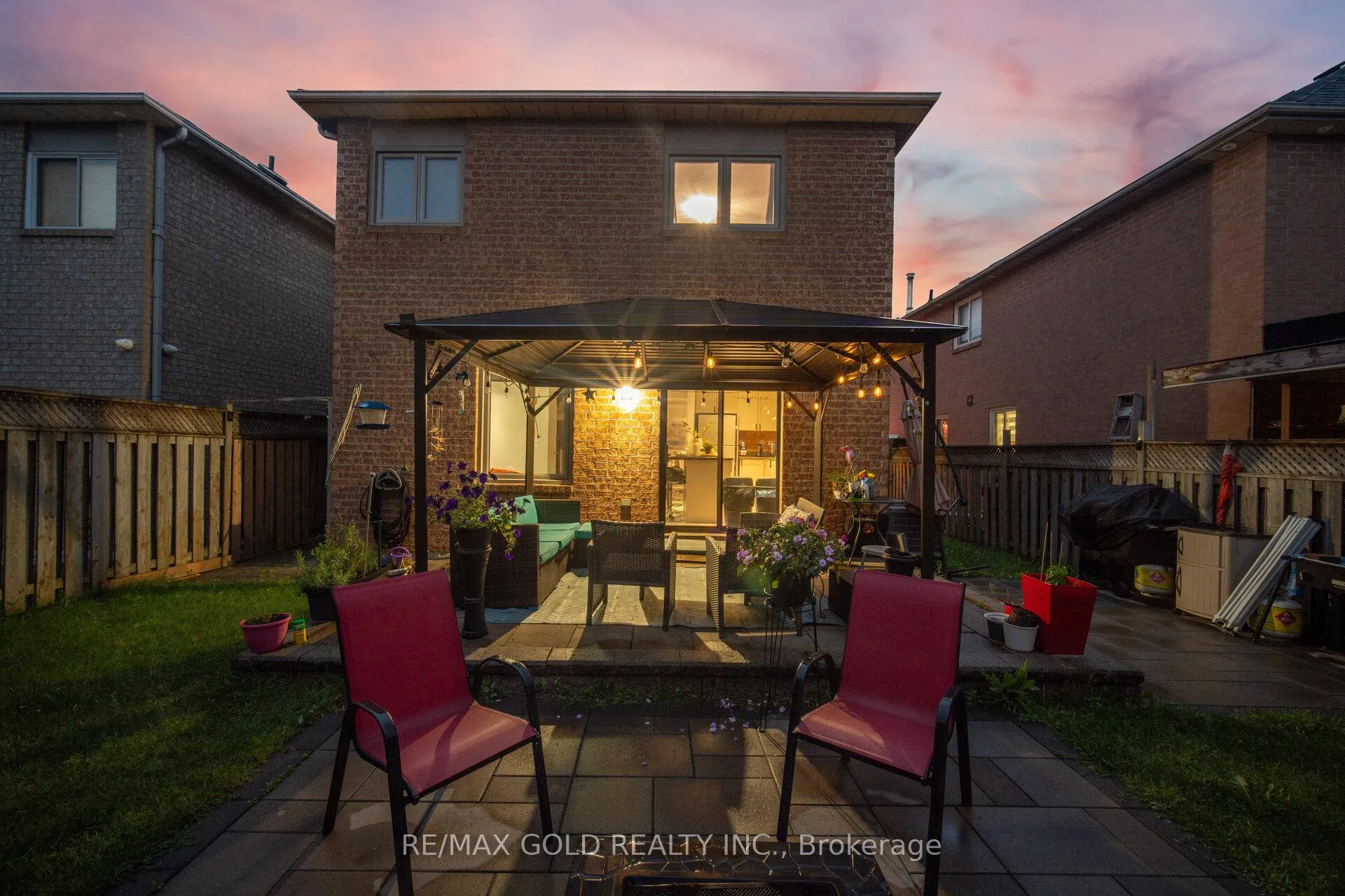 Photo 40 of 143 Royal Orchard Drive, Brampton, Brampton West — HOMEH