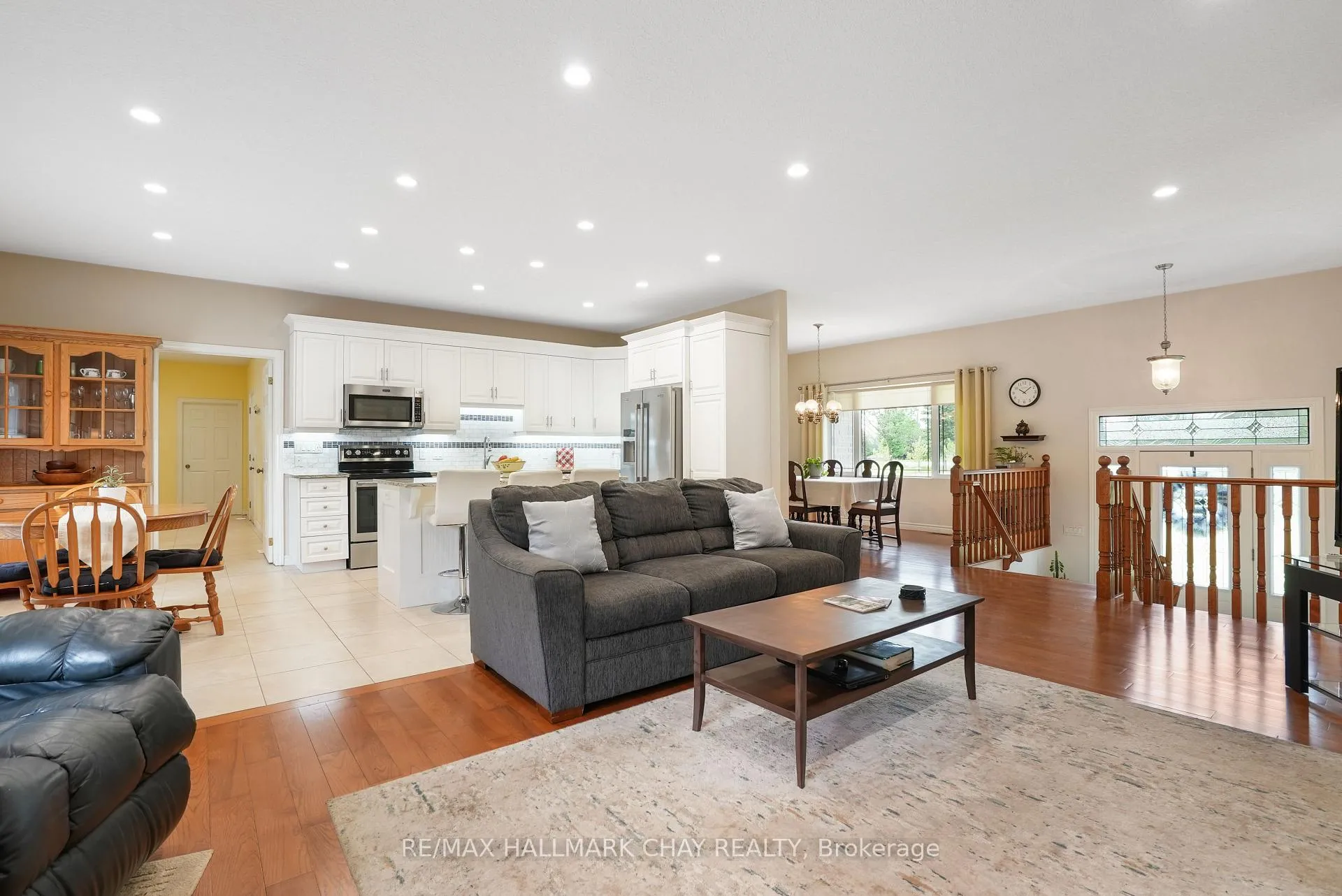 Photo 5 of 13895 County Rd 27, Springwater, Rural Springwater — HOMEH